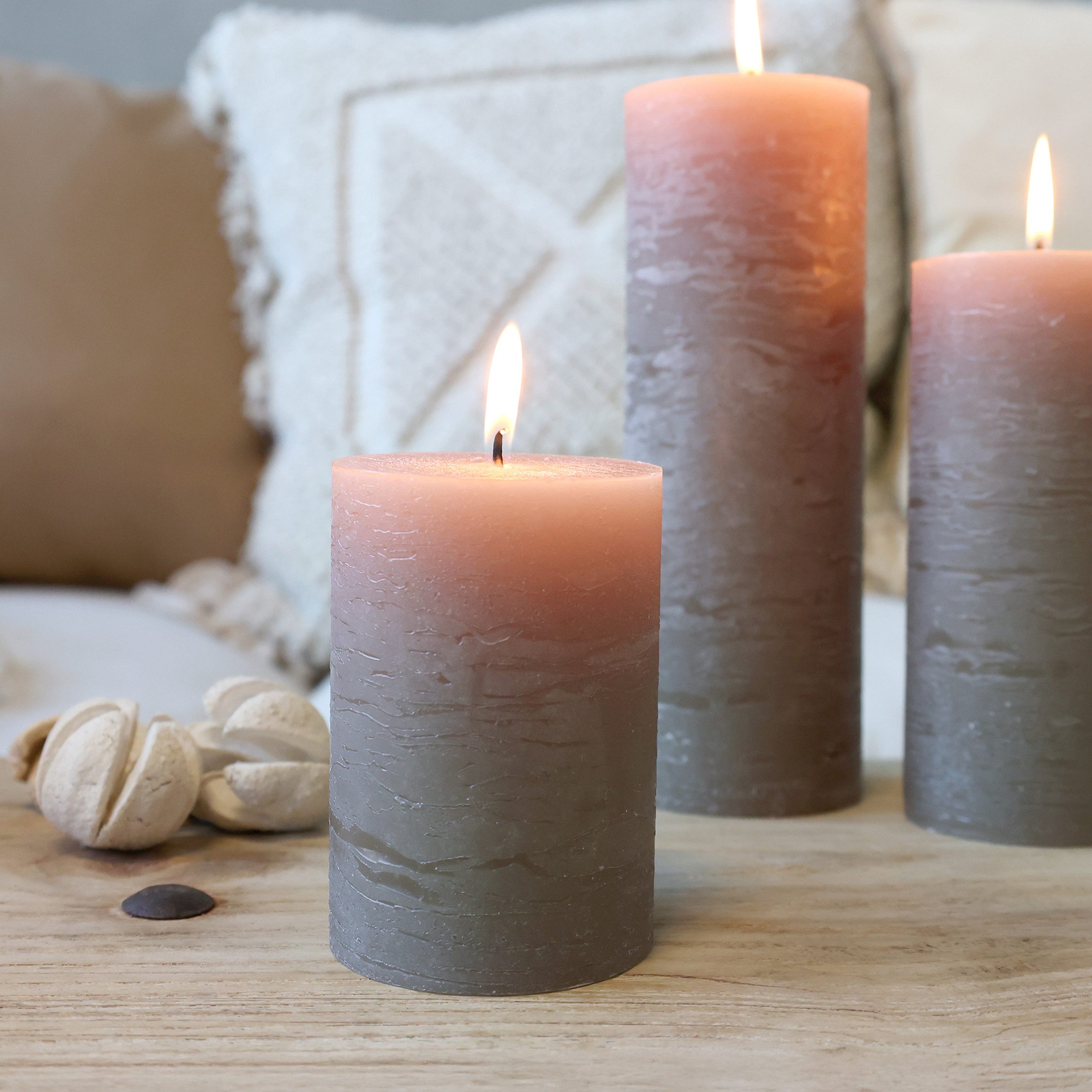 Chic Antique Rustic-Kerze Stumpenkerze Rustikale Kerze Macon Paraffin Linen günstig online kaufen