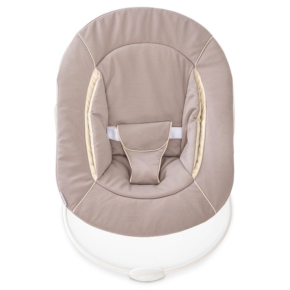 Hauck Alpha Plus Walnut Newborn Set (Set of 4), Wooden Baby Chair from Birth incl. Newborn Insert & Seat Cushion