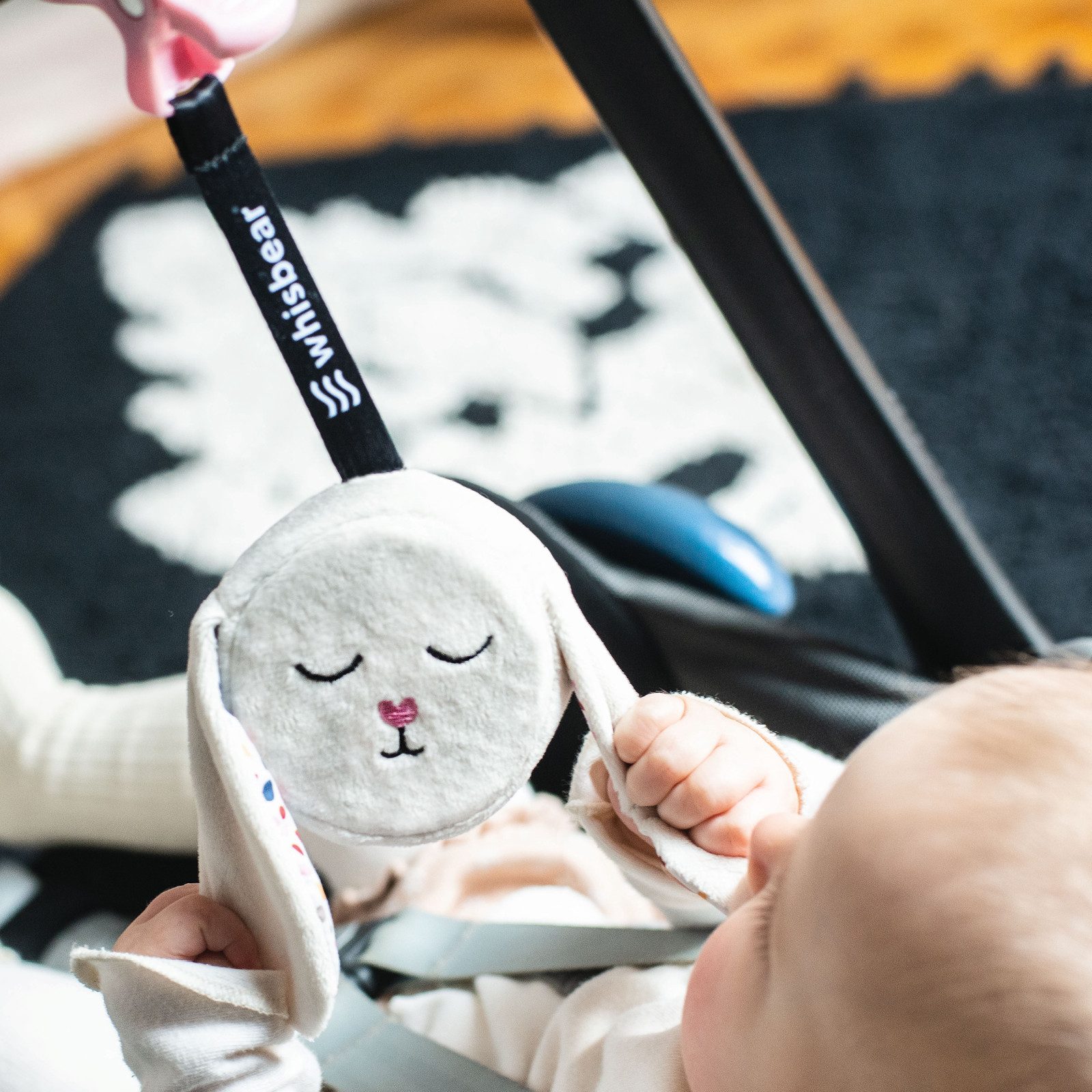 Whisbear Einschlafhilfe Babys, Kuscheltier zum Aufhängen, rosa Rauschen Einschlaf- und Durchschlafhilfe (Rosa Rauschen wiegt die Klienen in den Schlaf)