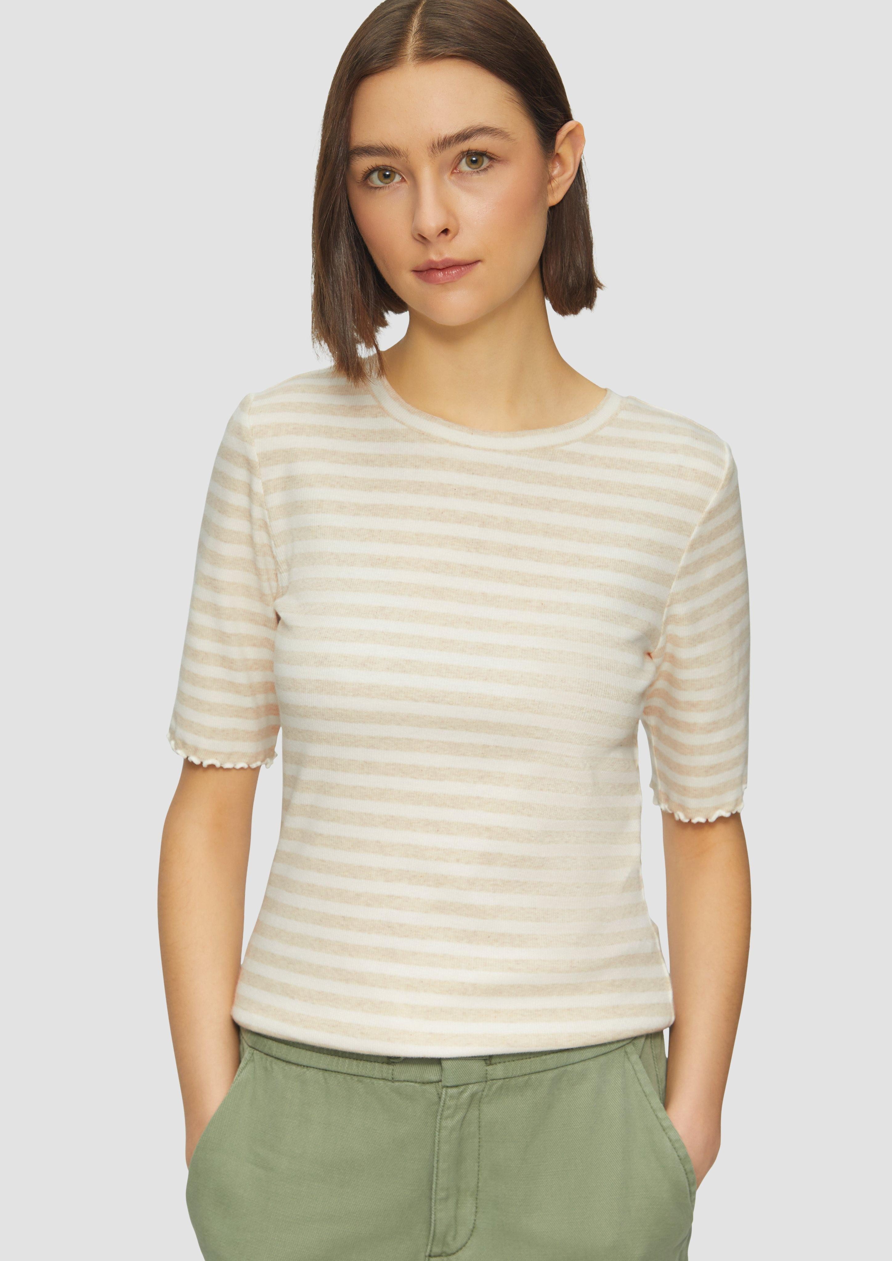s.Oliver Kurzarmshirt Geripptes T-Shirt mit Ziersaum günstig online kaufen