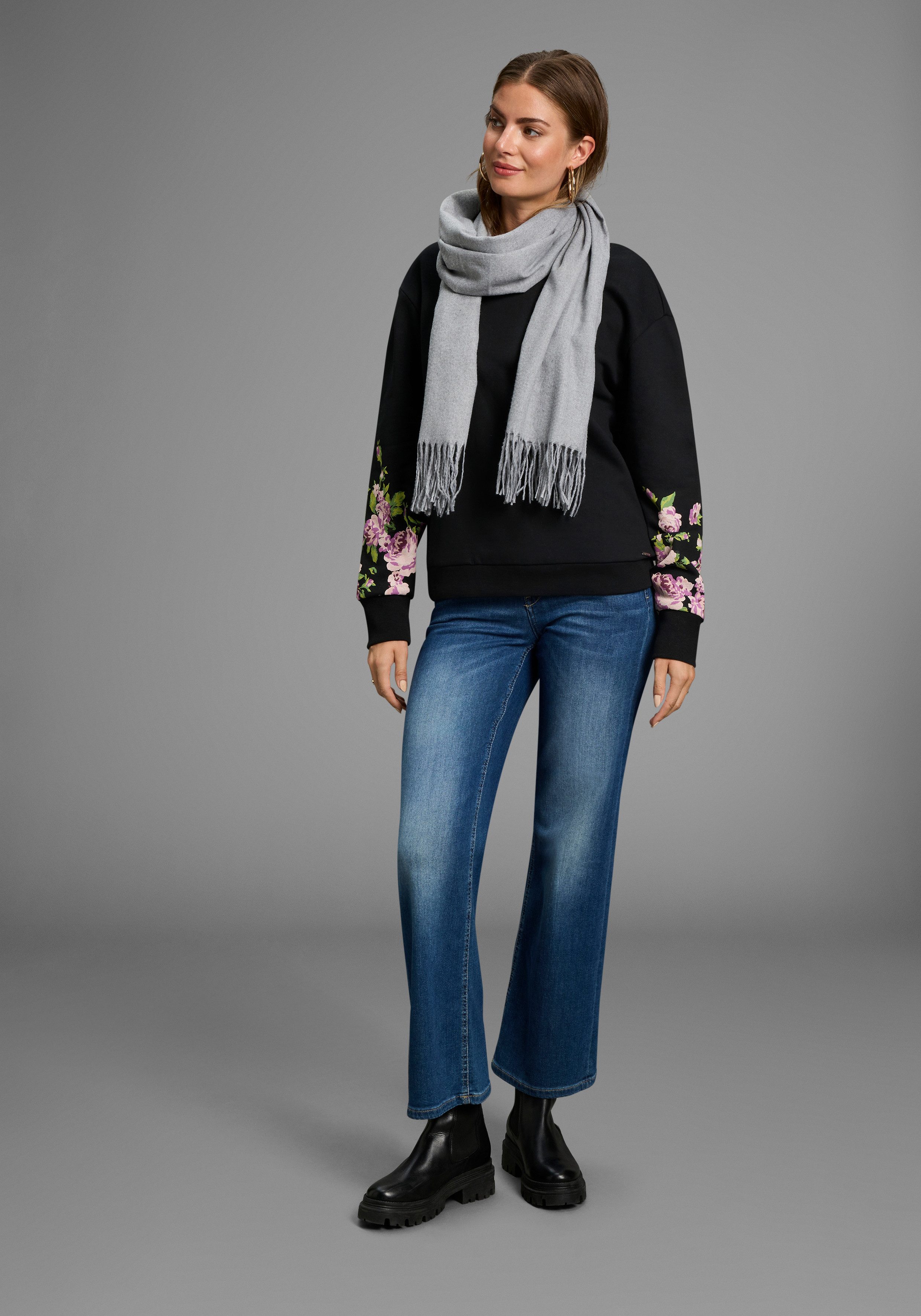 Laura Scott Schal, mit modischen Fransen in klassischen Unifarben - NEW günstig online kaufen