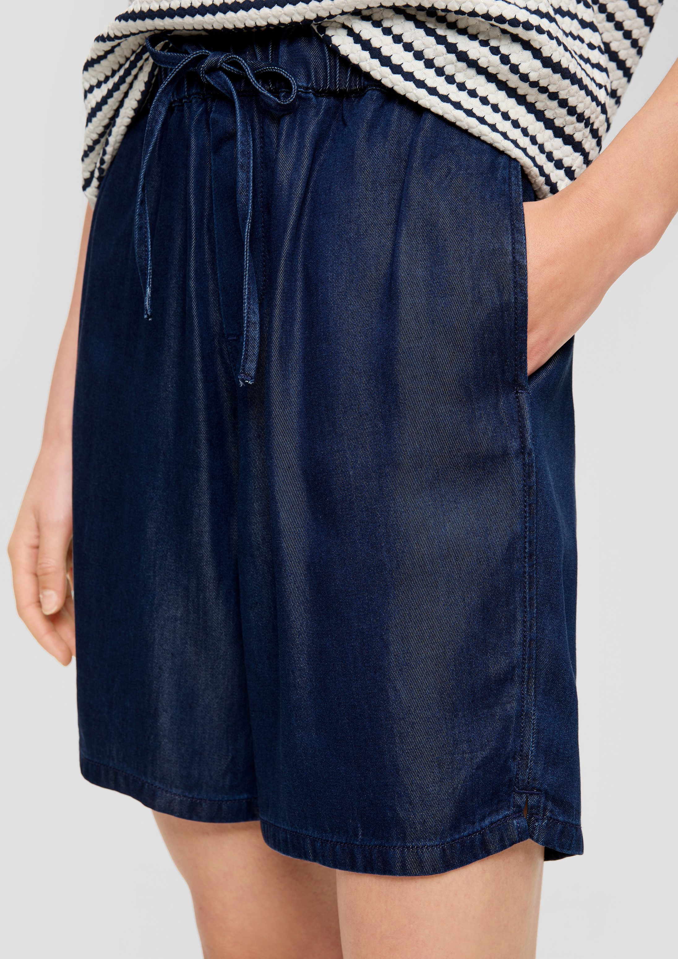 s.Oliver Jeansshorts Jeans-Hose SURI Bermuda-Jeans Suri / Mid Rise / Wide Leg / aus Lyocell