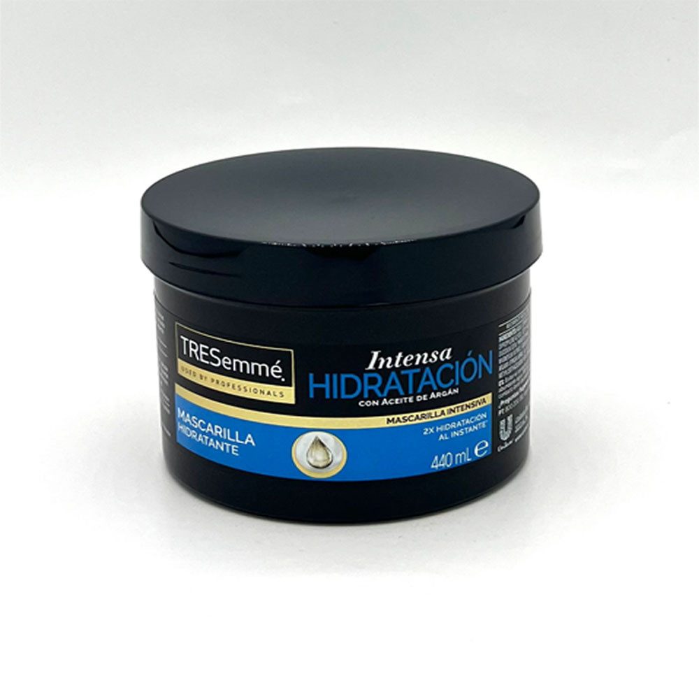 Unilever Haarmaske TRESemme Maske -Intensa Hidratacion -für alle Haartyben -- 440ml