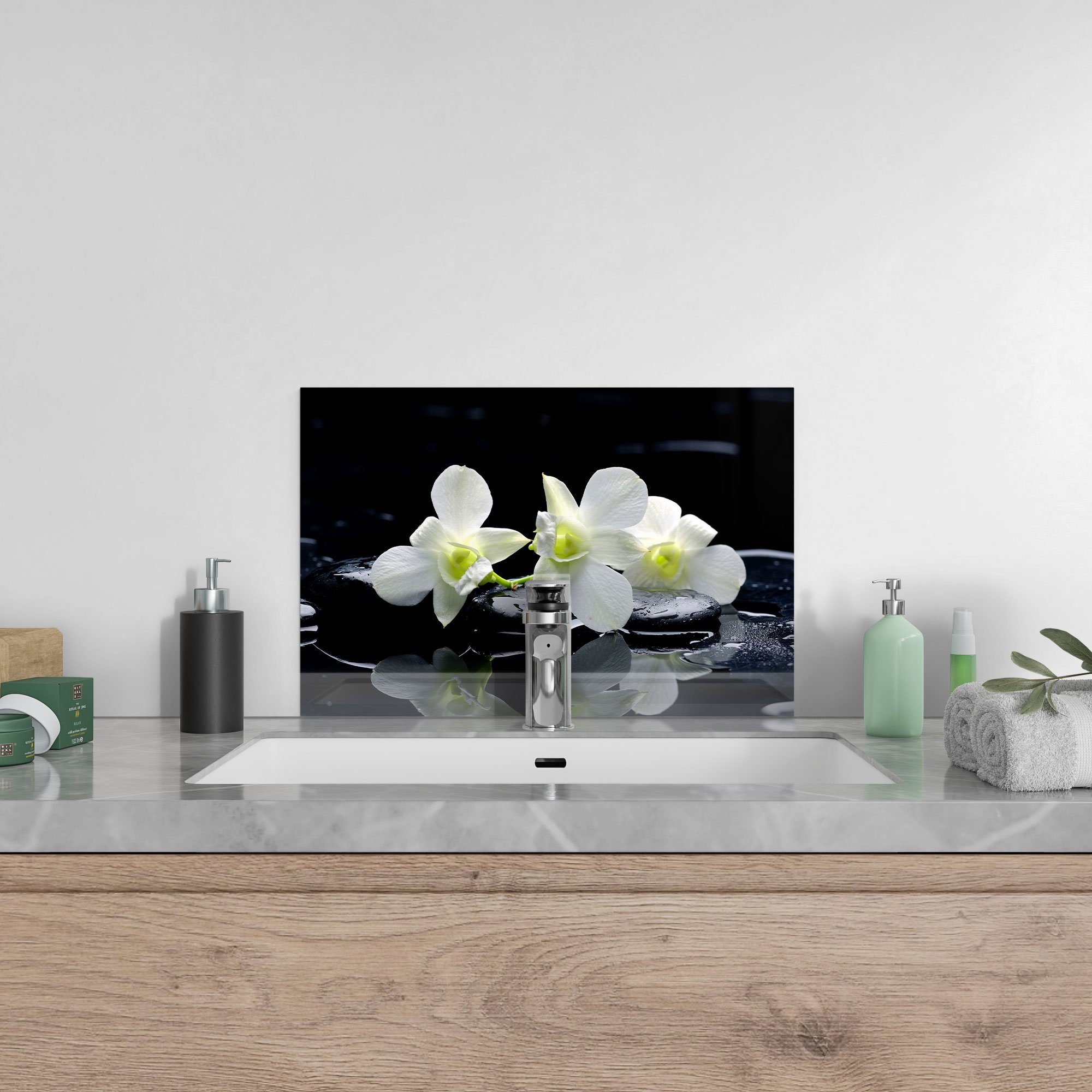 Spritzschutz Herdblende mit Küchenrückwand Glas Zen-Steinen', 'Orchidee Badrückwand DEQORI