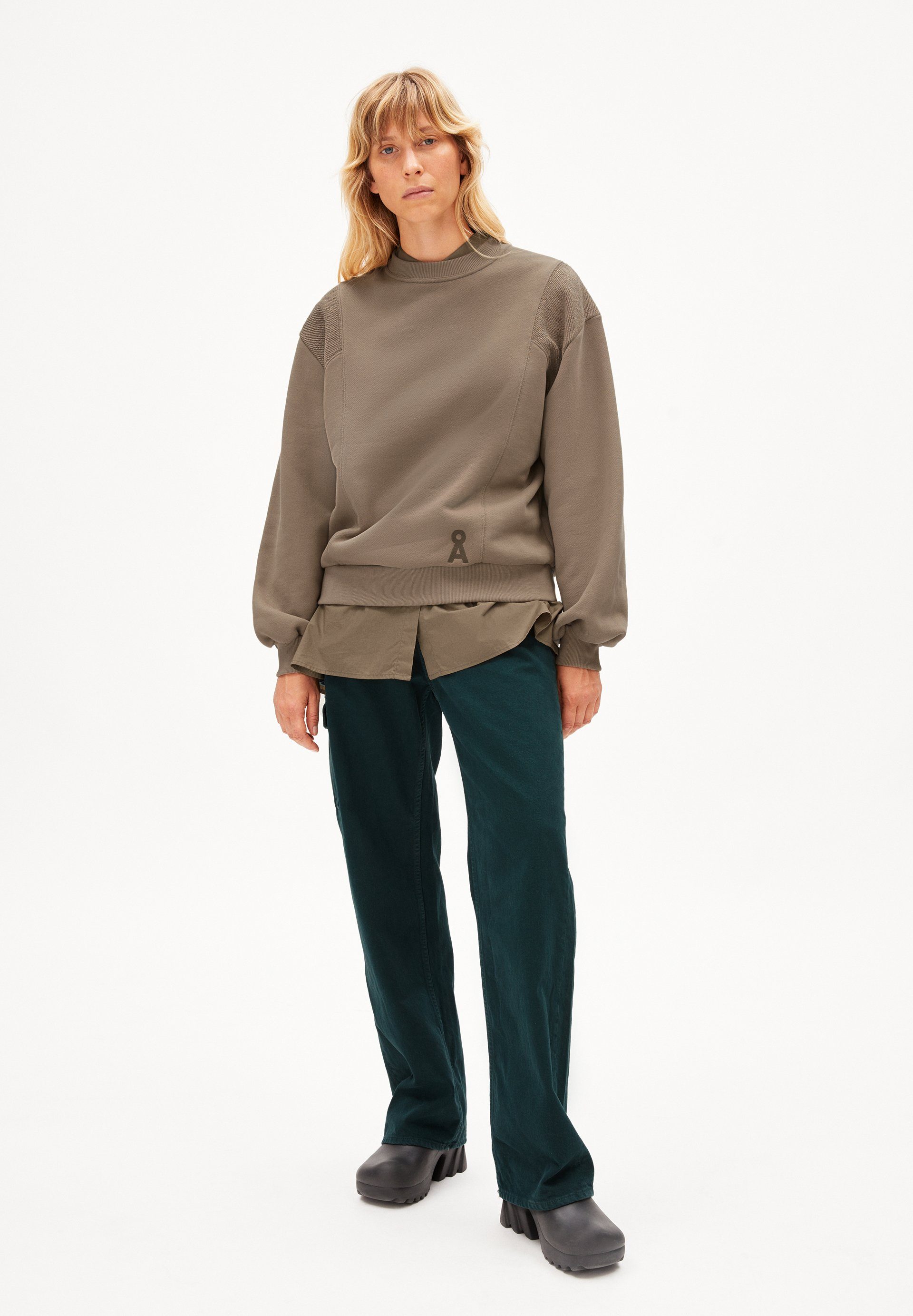 Armedangels Sweatshirt WINONAA Damen (1-tlg) muddy water