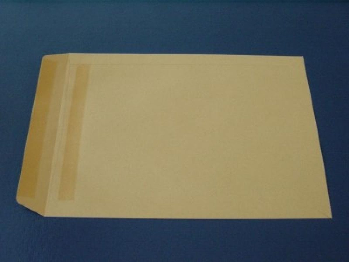 Blanke Briefhüllen Versandtasche Versandtaschen C4 90g/qm selbstklebend VE=250 Stück braun.