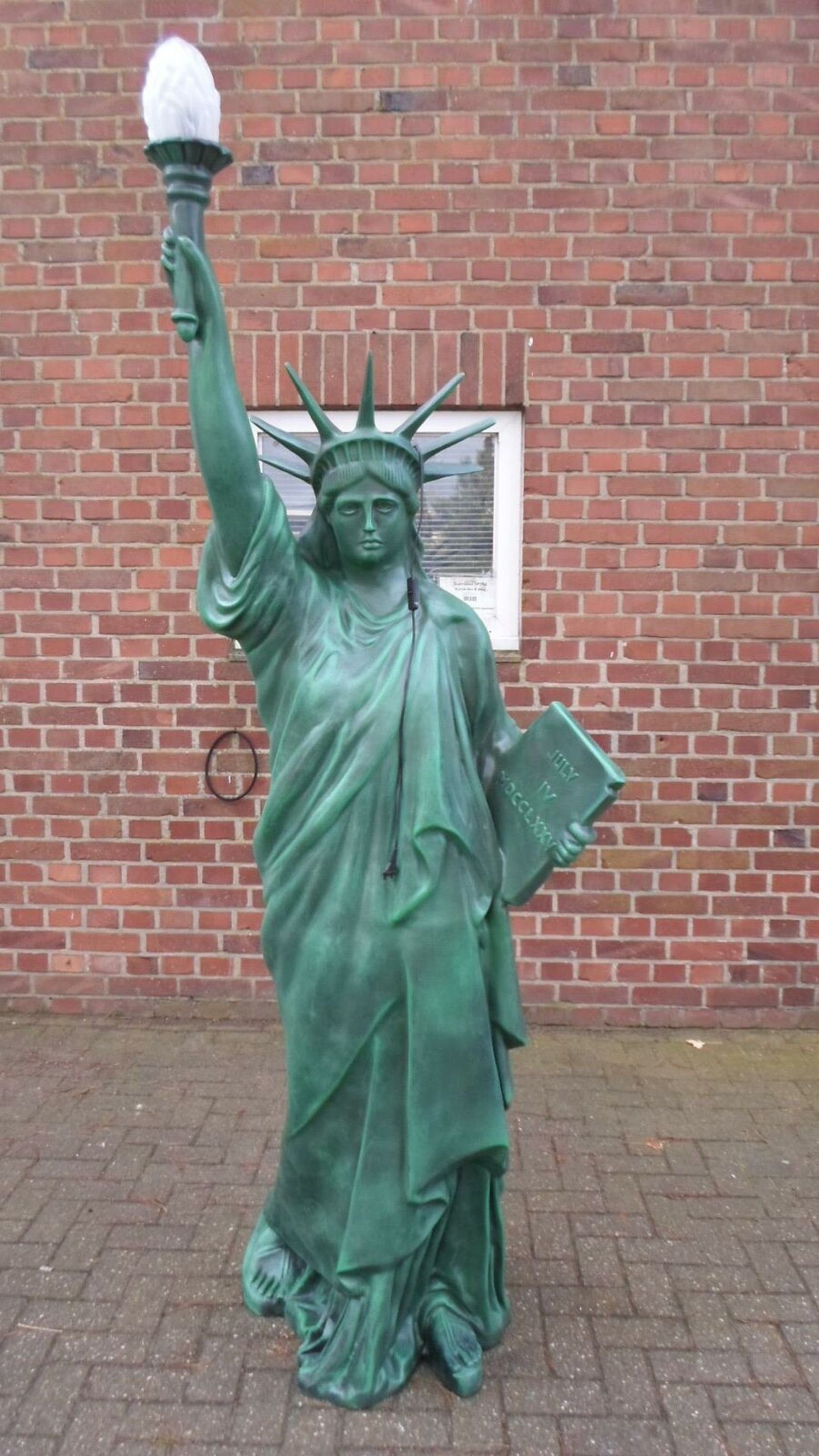 JVmoebel Gartenfigur, Stehleuchte Lampe Freiheitsstatue Statue Leuchte Deko USA Liberty