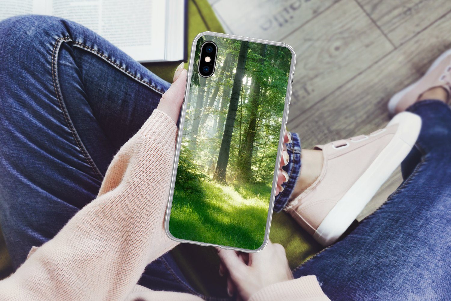 MuchoWow Handyhülle für Apple iPhone XS Natur - Bäume - Wald - Grün - Sonne - Gras - Pflan, Smartphone-Bumper, Print, Handy Schutzhülle Dünn