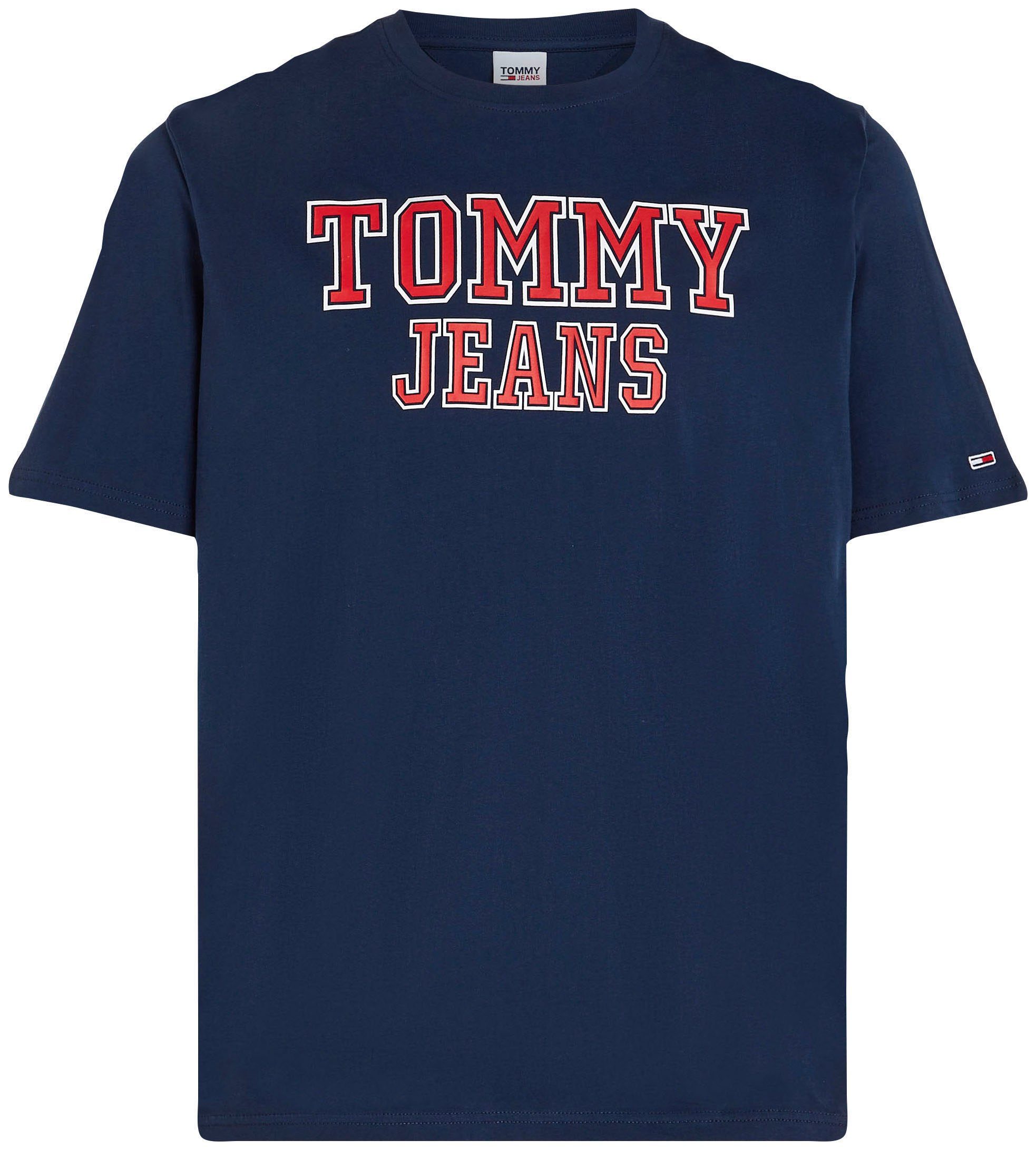 PLUS der mit Plus Brust TJ Tommy Navy T-Shirt TJM Logoprint Jeans auf ESSENTIAL Twilight TEE