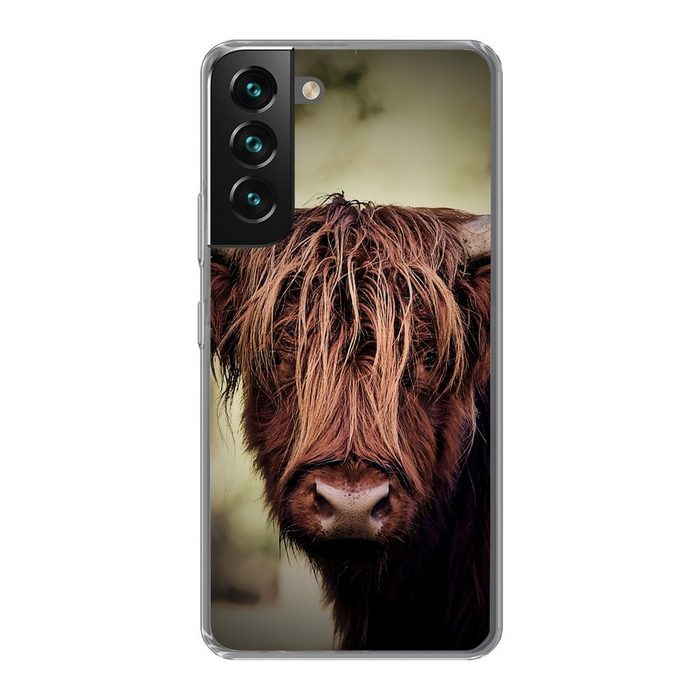 MuchoWow Handyhülle Schottischer Hochländer - Licht - Porträt - Natur Phone Case Handyhülle Samsung Galaxy S22+ Silikon Schutzhülle