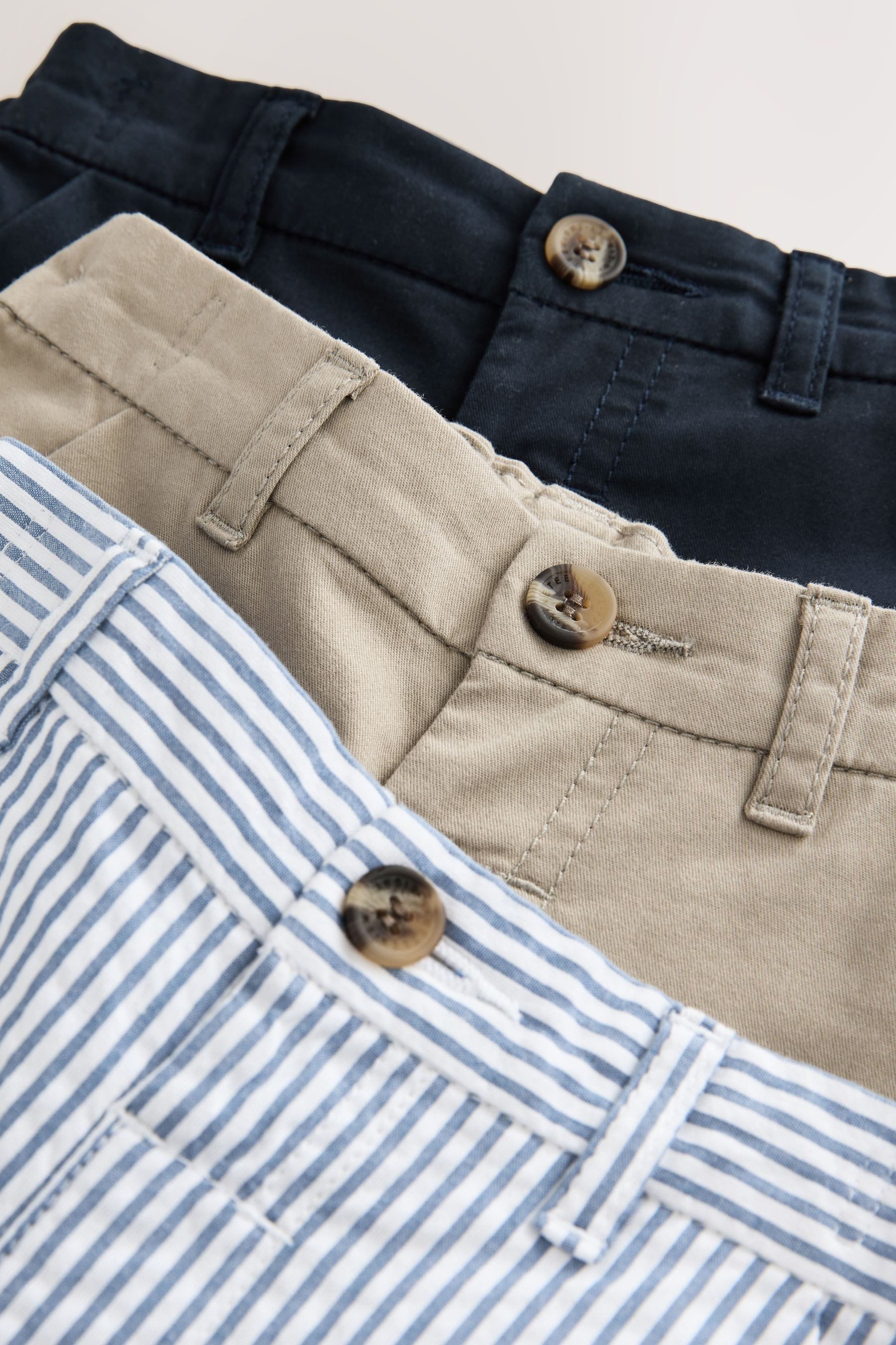 Next Chinoshorts Chino-Shorts, 2er Pack (3-tlg)
