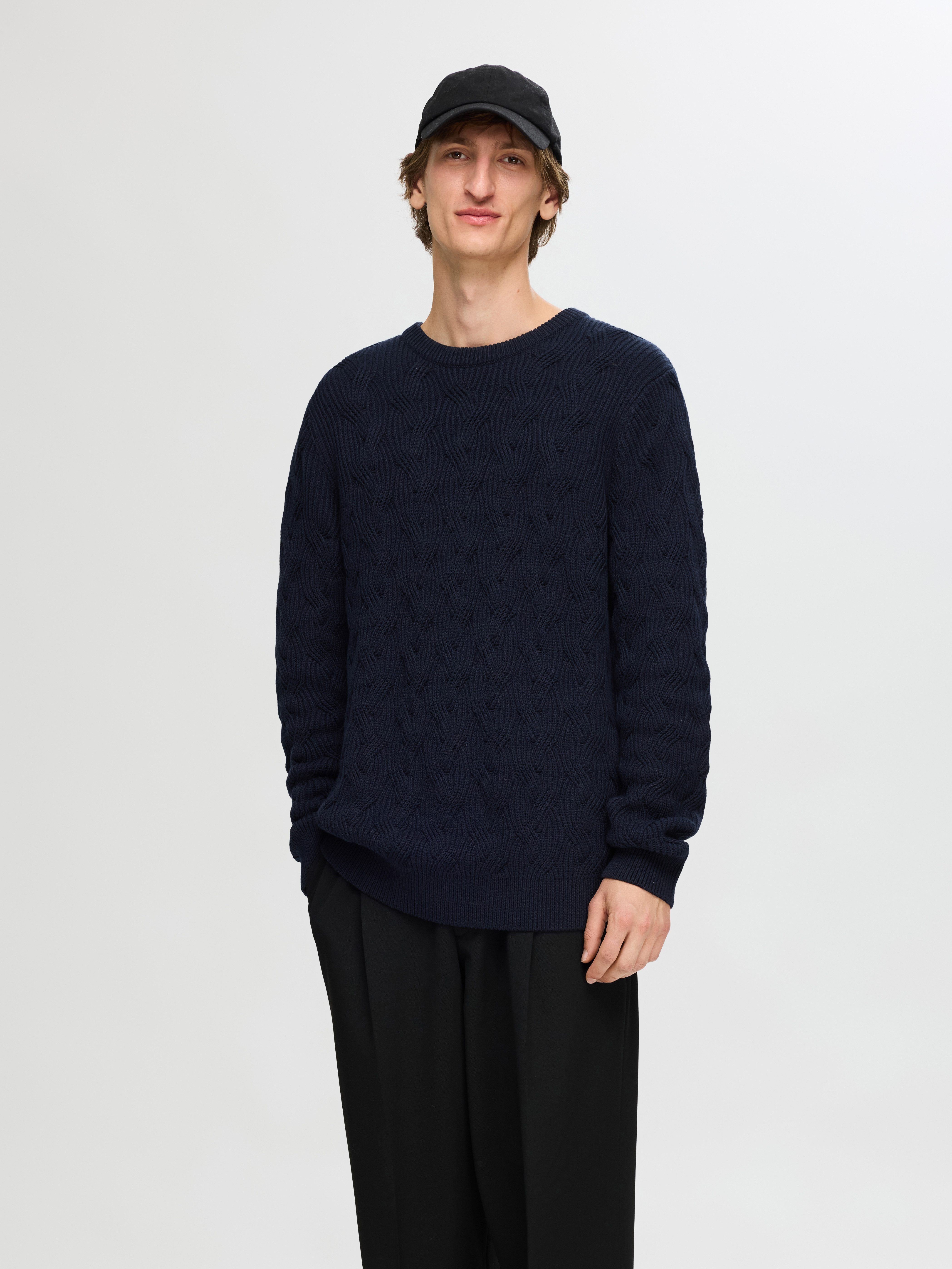 Selected Strickpullover SLHCALLIS LS KNIT CABLE CREW NECK NOOS günstig online kaufen