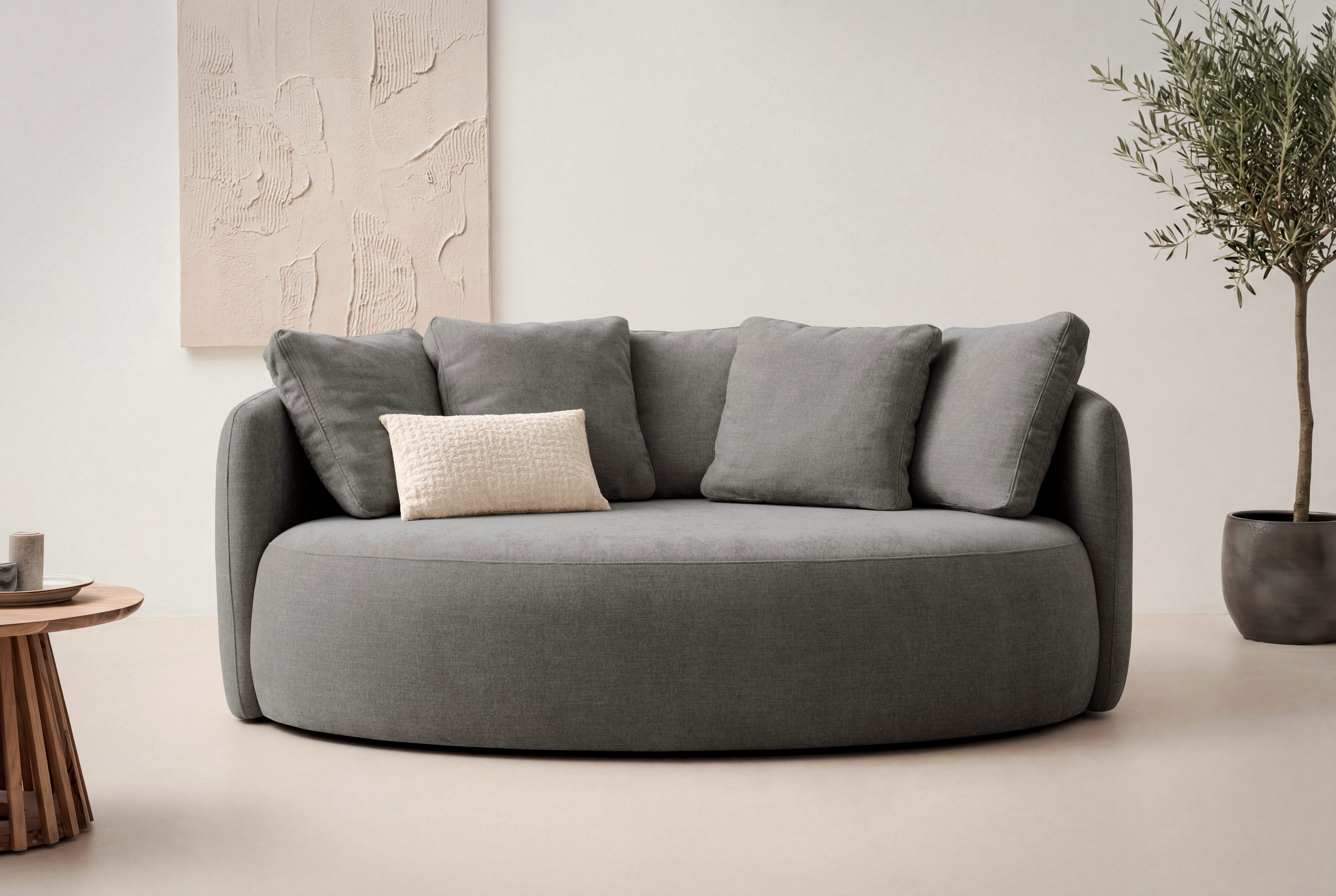 OTTO home 2,5-Sitzer Kaarl, rundes Loungesofa, Sofa mit Kissen, perfekt gepolstert, Webstoff, in fünf Farben, zeitloses Design, inkl. 5 Rückenkissen