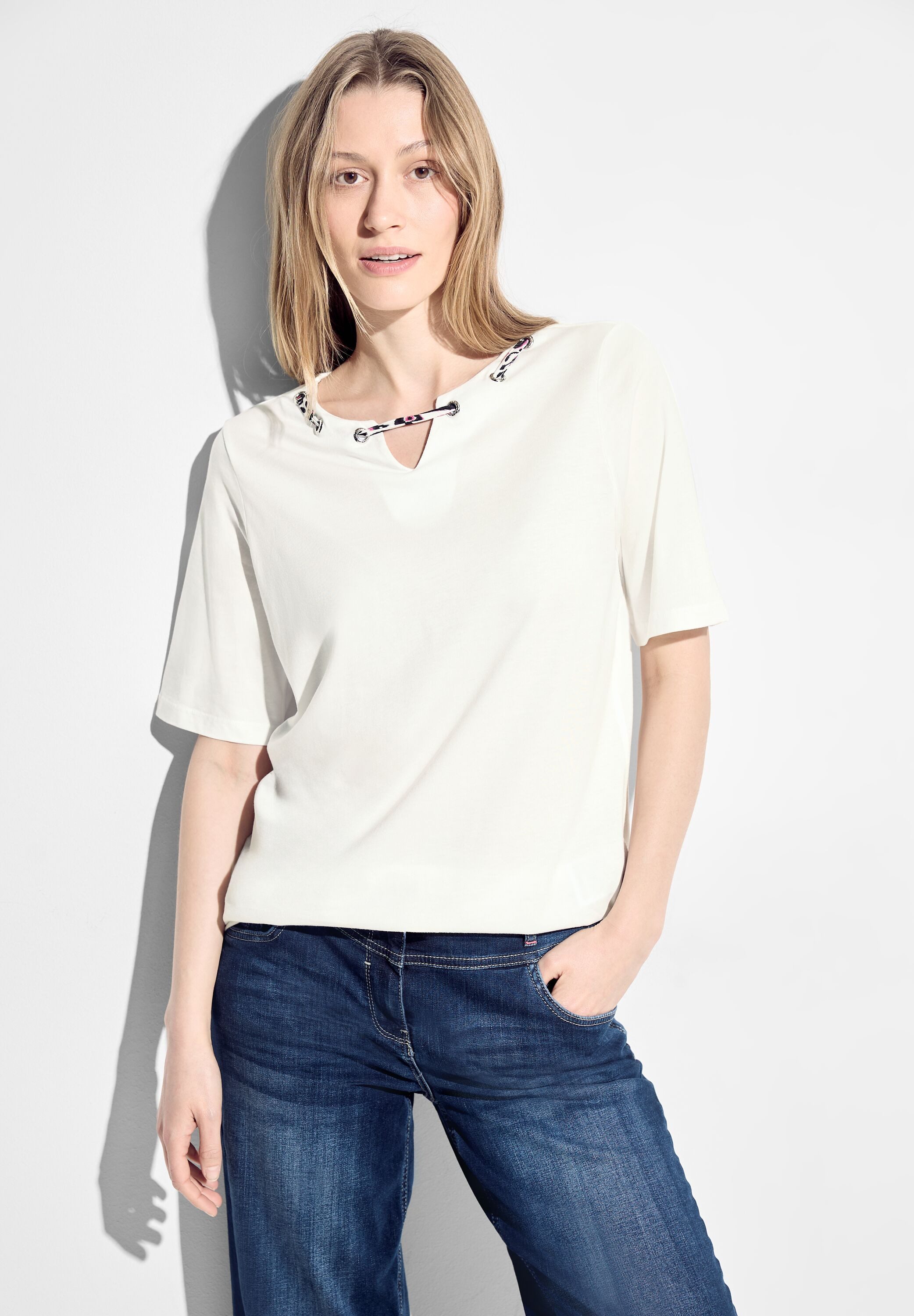 CECIL T-Shirt mit buntem Stringdetail günstig online kaufen