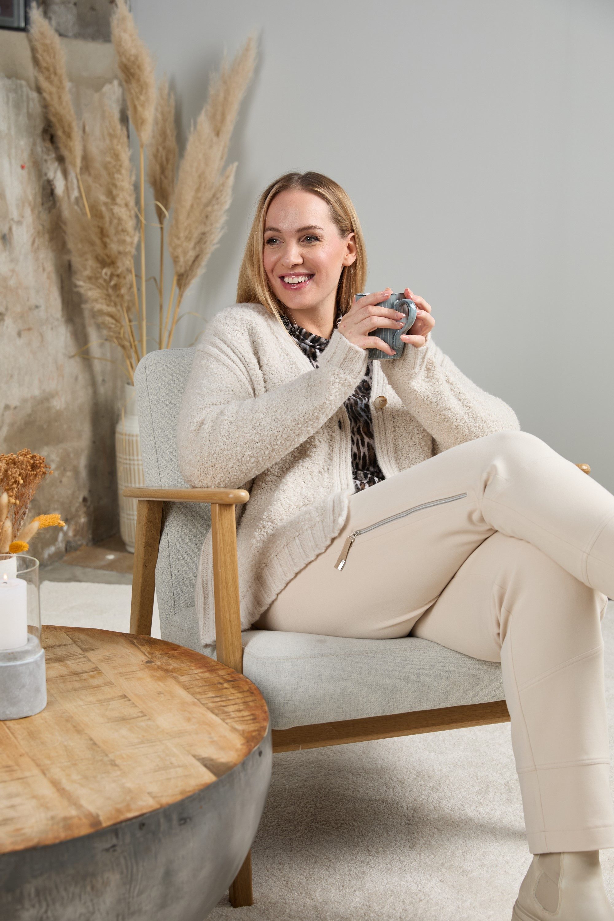 Mona Lisa Strickjacke Große Größen aus feiner Merinowolle günstig online kaufen