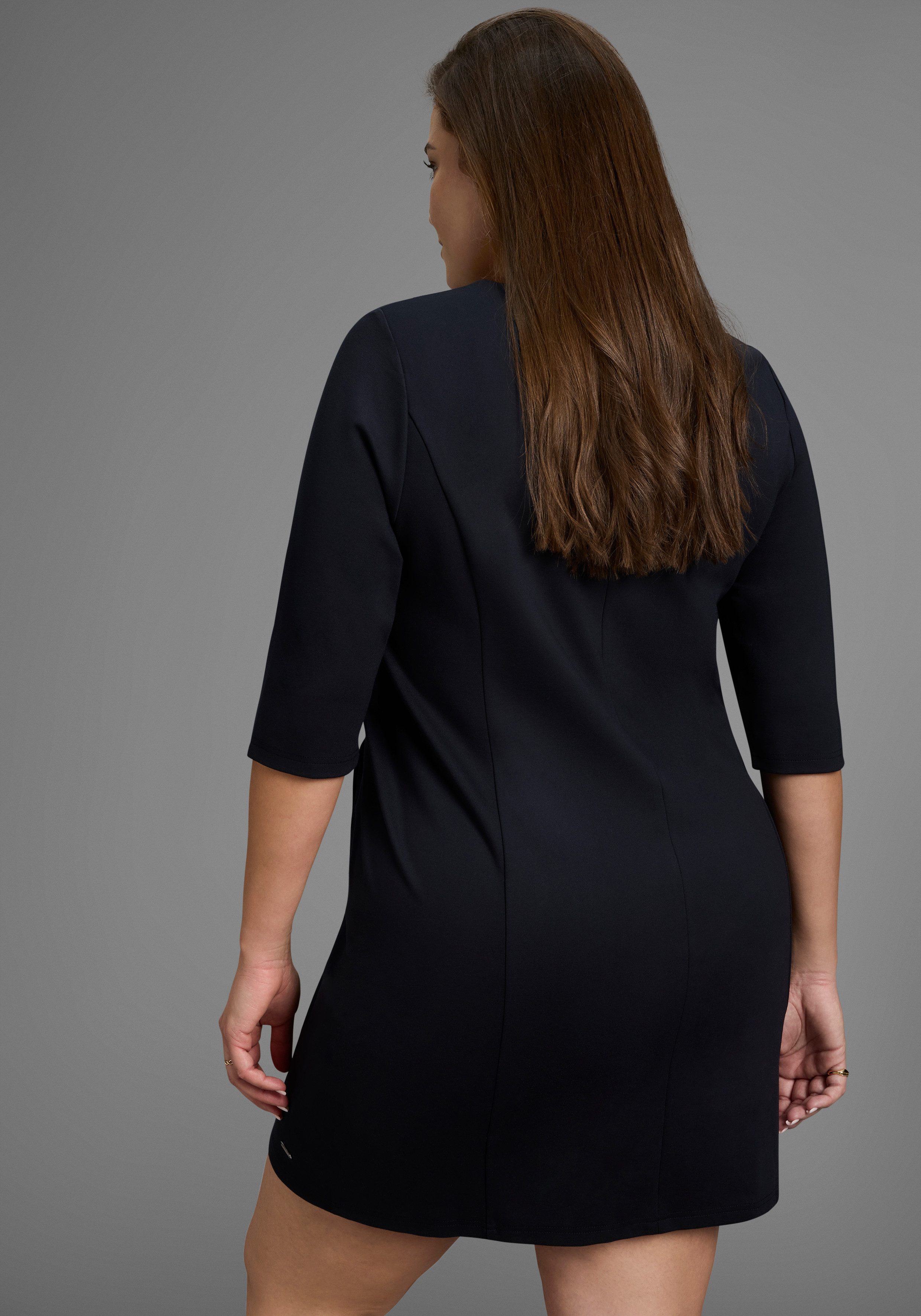 Laura Scott CURVE Jerseykleid mit 3/4-Ärmeln aus schmeichelnder Milano Ripp günstig online kaufen