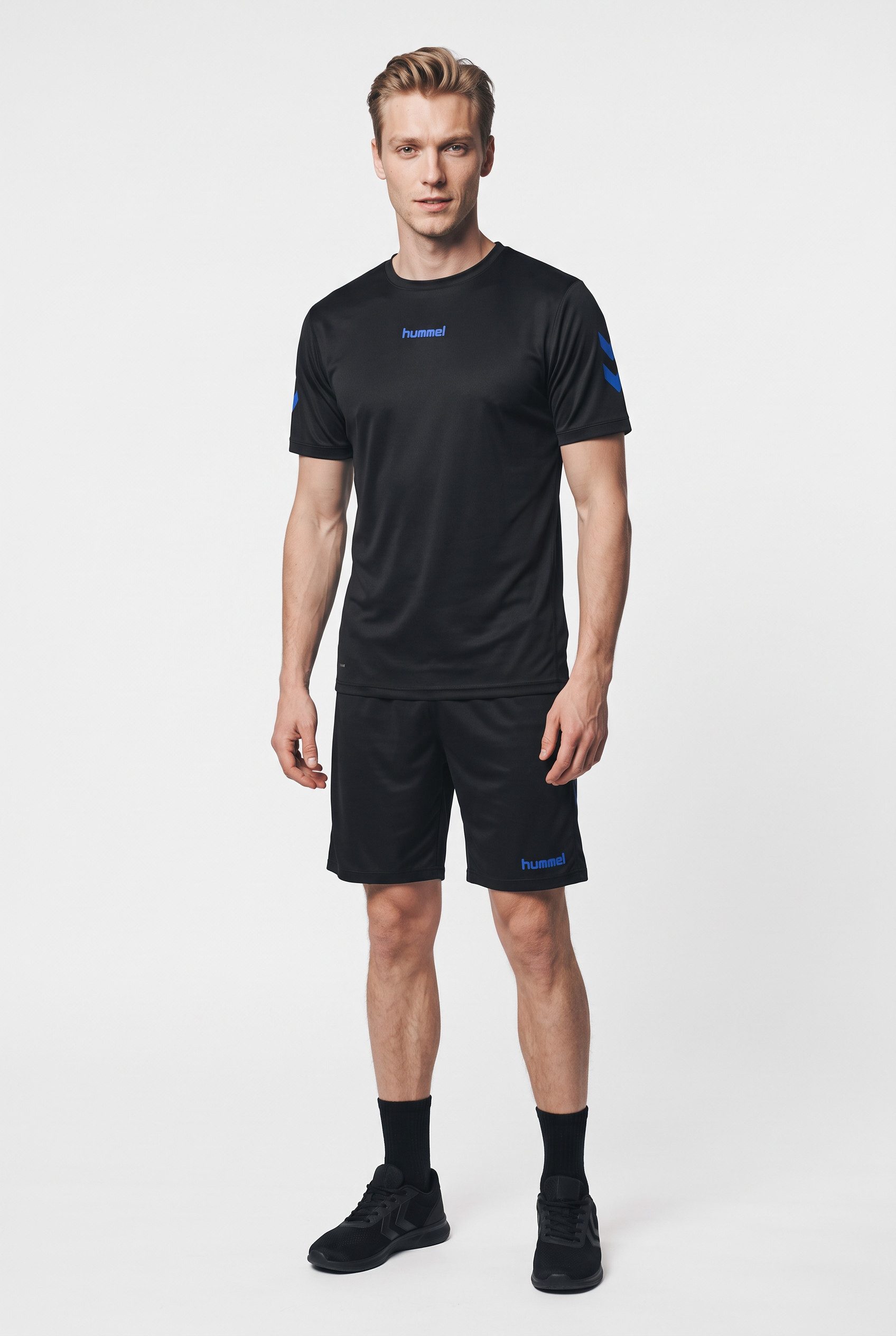 hummel Trainingsanzug HMlBLAZE CLUB 26 POLY SET, Interlock-Gewebe, pflegeleicht, mit elastischem Bund, normale Passform