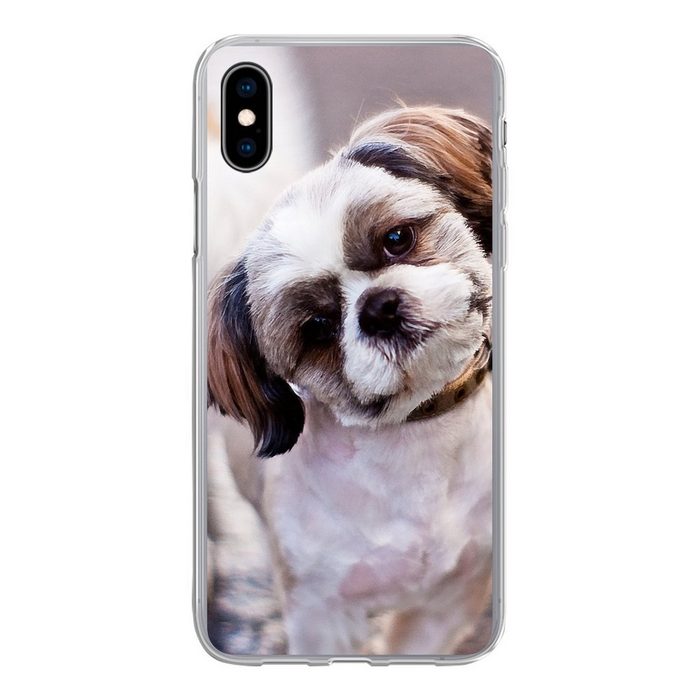 MuchoWow Handyhülle Ein süßer Shih Tzu Hund Handyhülle Apple iPhone Xs Smartphone-Bumper Print Handy