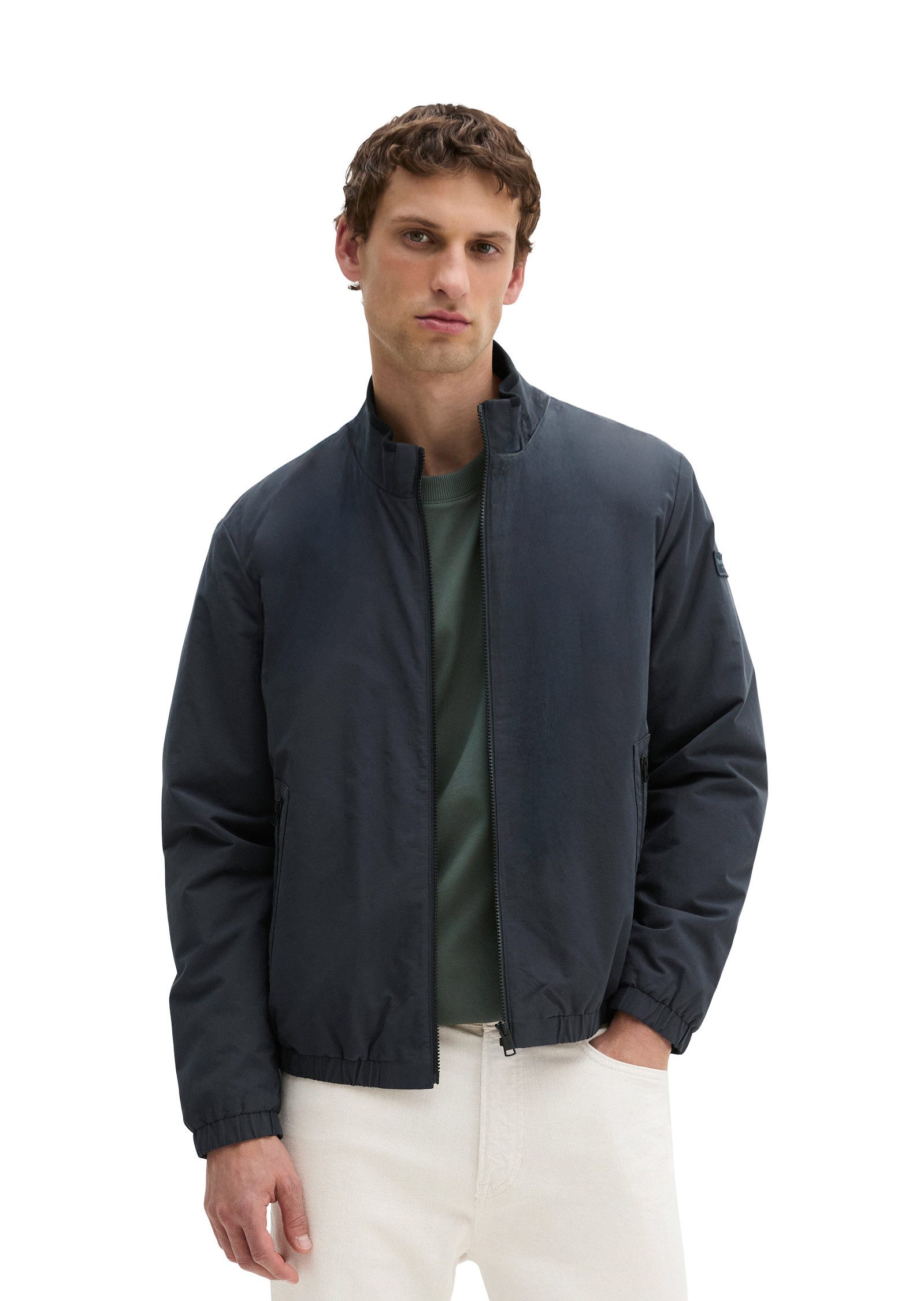 Outdoorjacke mit leichter Wattierung
