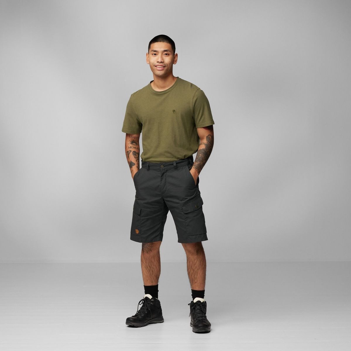 Fjällräven Shorts Ruaha Shorts M Ideal für Reisen, bieten diese leichten und robusten Shorts Komfort