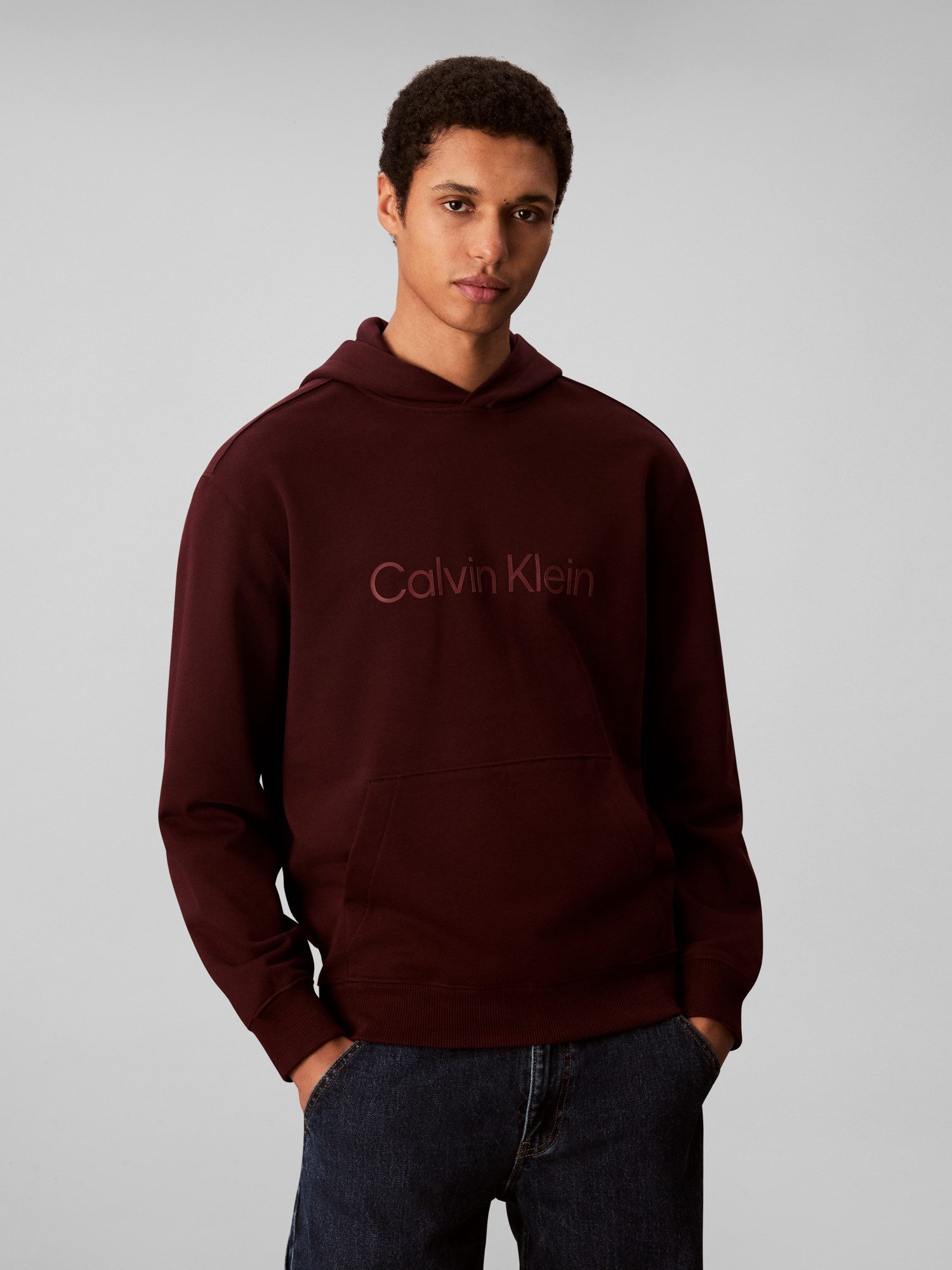 Calvin Klein Kapuzensweatshirt LS EU STANDARD LOGO 350TERRY PO Mit Rundhals günstig online kaufen
