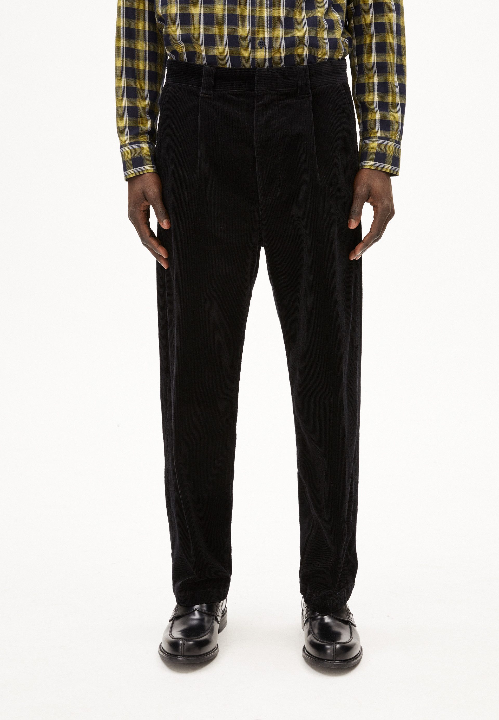 Armedangels Stoffhose ENJAA VELVET Webhose Aus Bo-Baumwoll Mx (Hgh