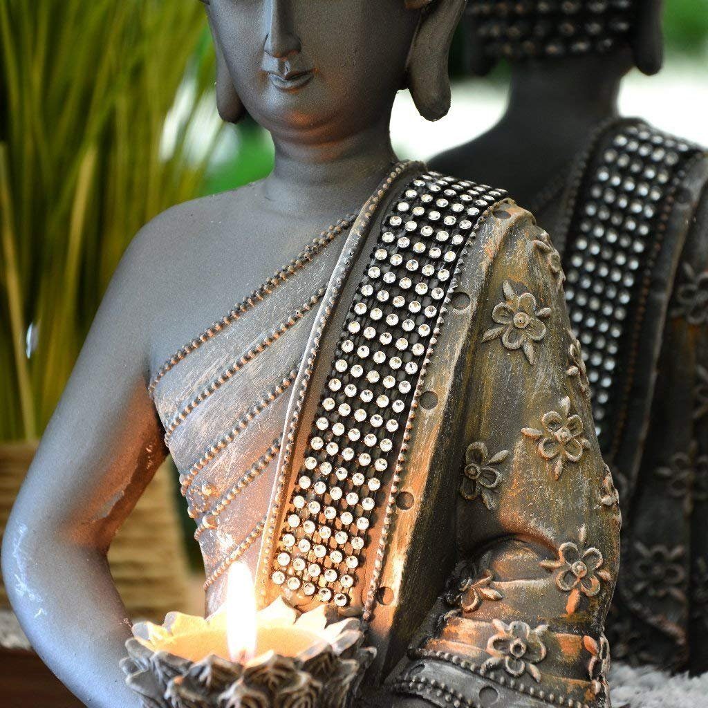 INtrenDU Buddhafigur Buddha Statue mit Teelichthalter 31cm, Strassbestückter mit Schärpe