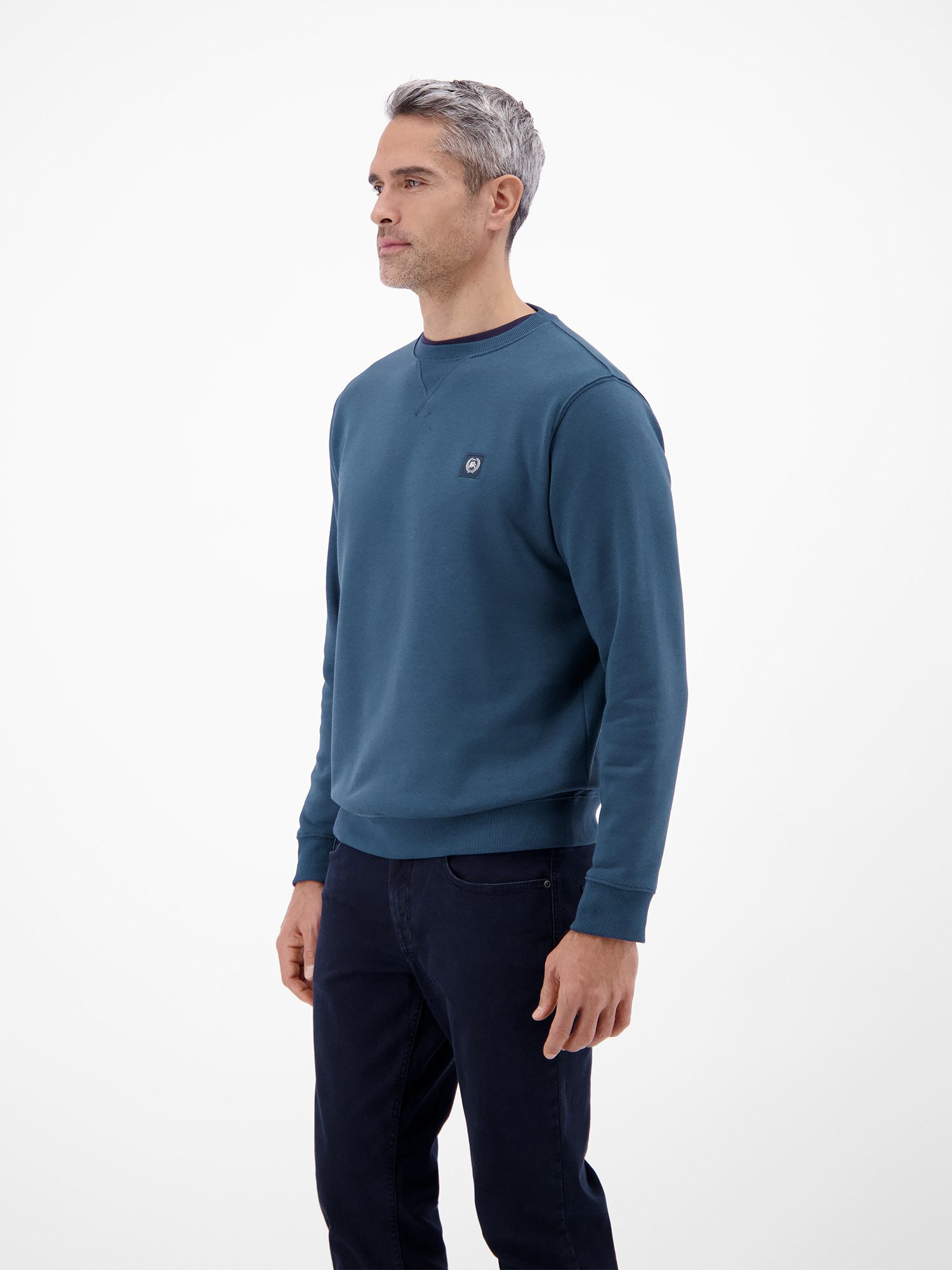 LERROS Sweatshirt Urbaner Sweatshirtstyle, weiche Haptik Unifarbenes Herren‑Sweatshirt, hoher Tragekomfort, REGULAR FIT
