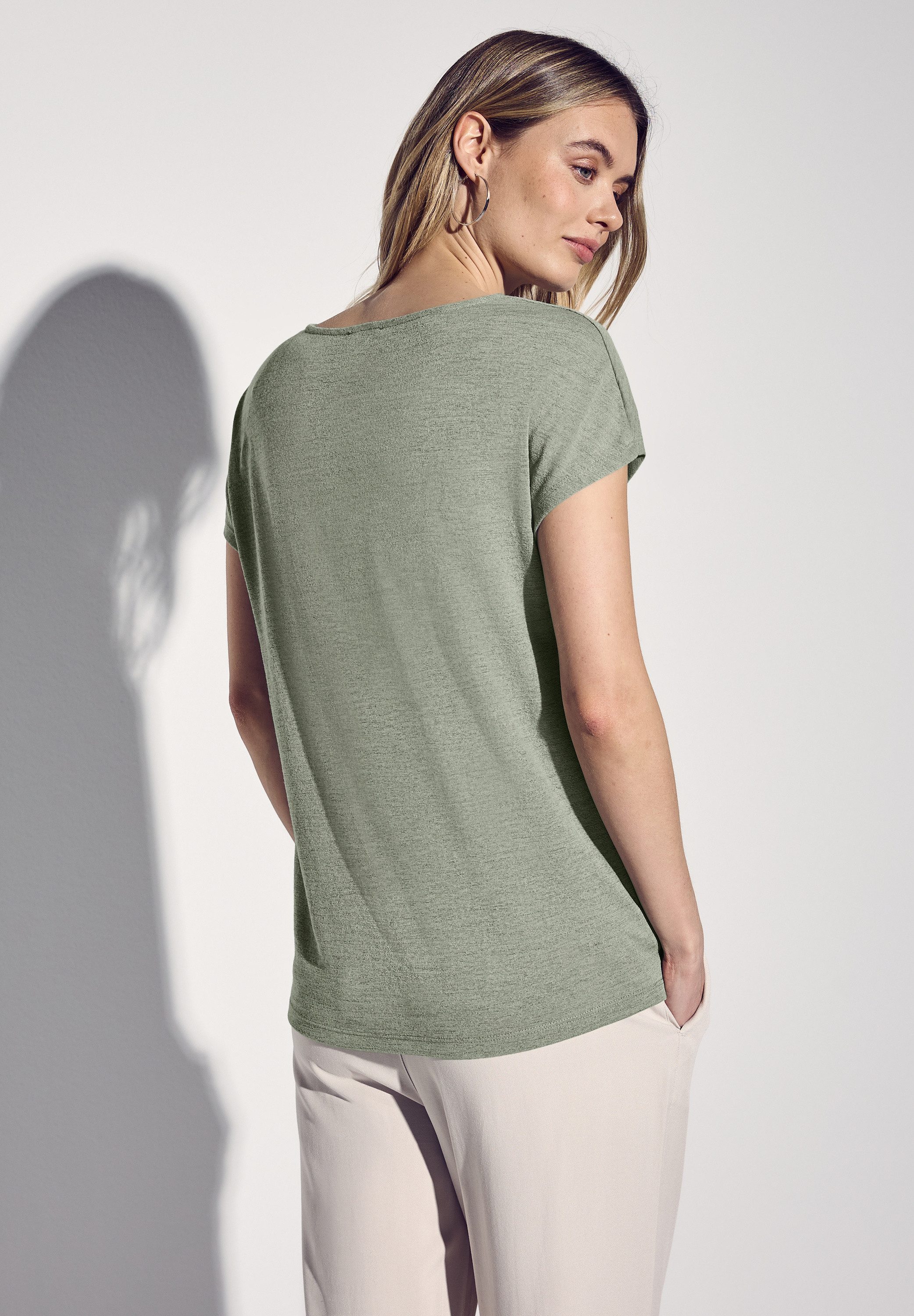 STREET ONE T-Shirt, mit abgerundetem V-Ausschnitt günstig online kaufen