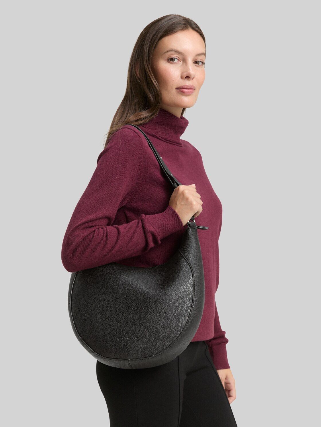 TOM TAILOR Beuteltasche Bags, TTDAHLIA M Beuteltasche mit Ziernähten