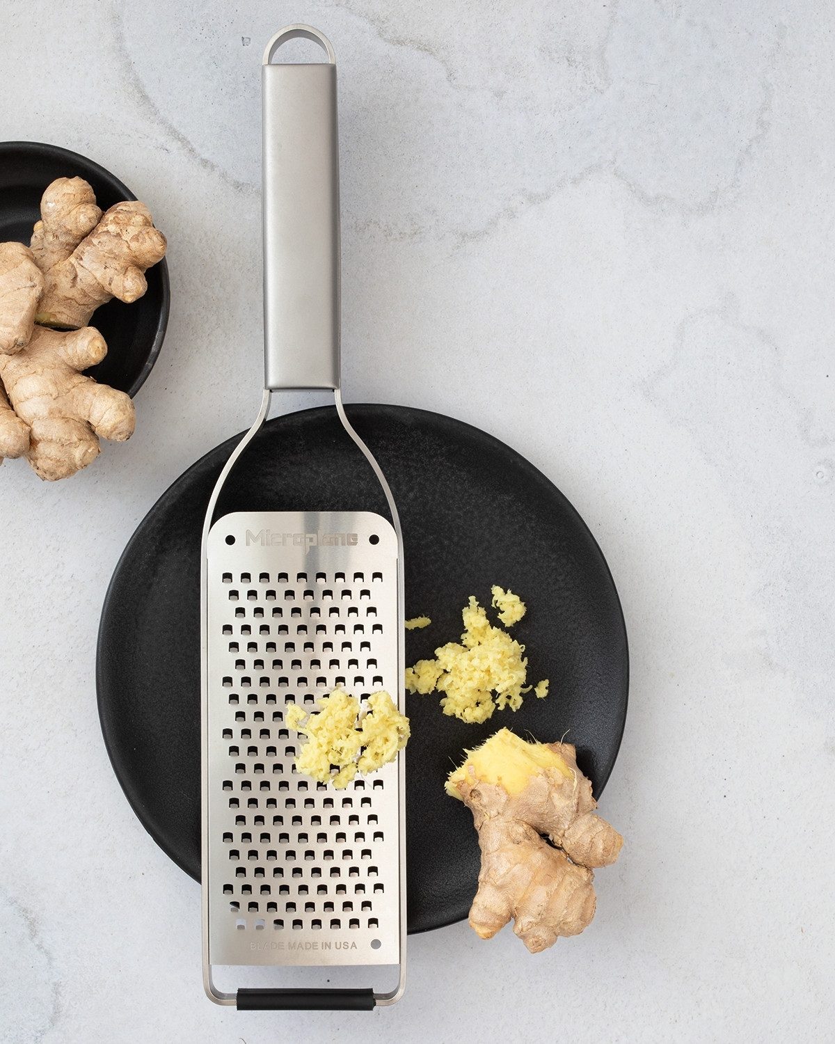 Microplane Küchenreibe Grobreibe PROFESSIONAL, L 31,5 cm, Edelstahl, mit Gummifuß