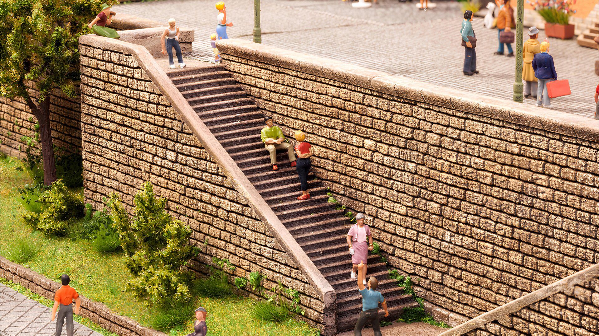 Modelleisenbahn-Spielunterlage NOCH® Treppen-Set aus Hartschaum, links- und recht