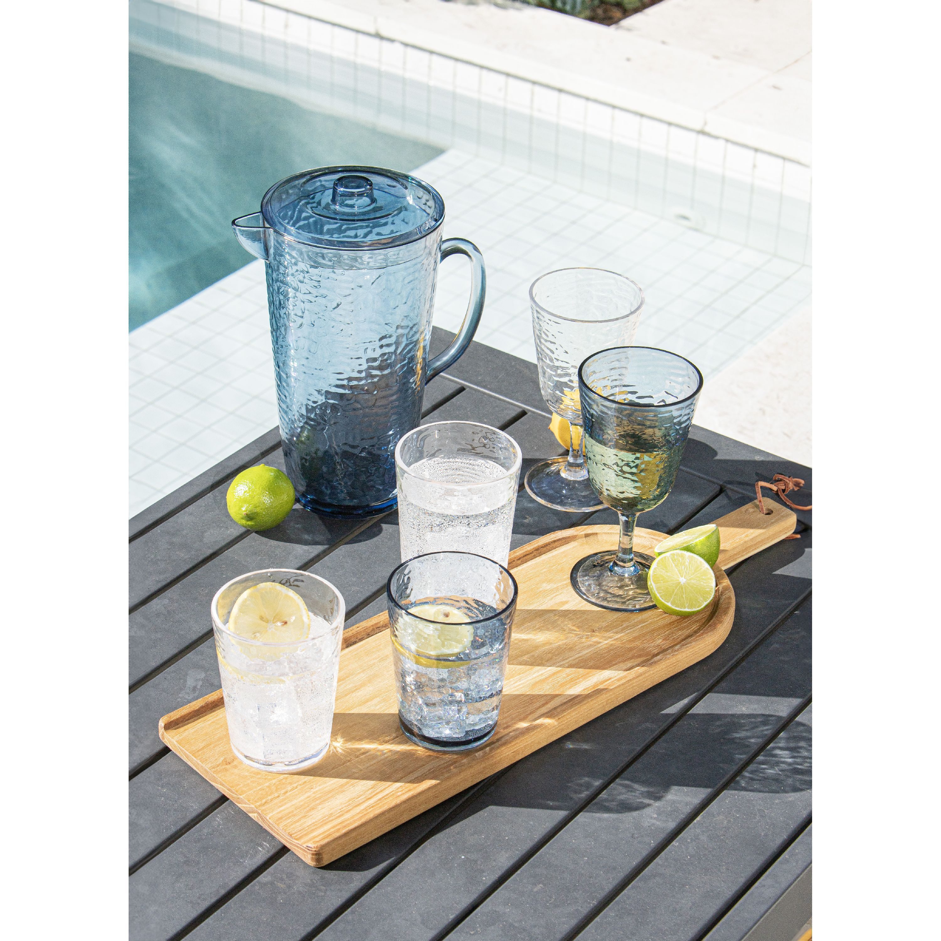 Ladelle Wasserkrug, Wirkt wie Glas, Outdoor, Strapazierfähig, Modern, Acryl, 2500ml