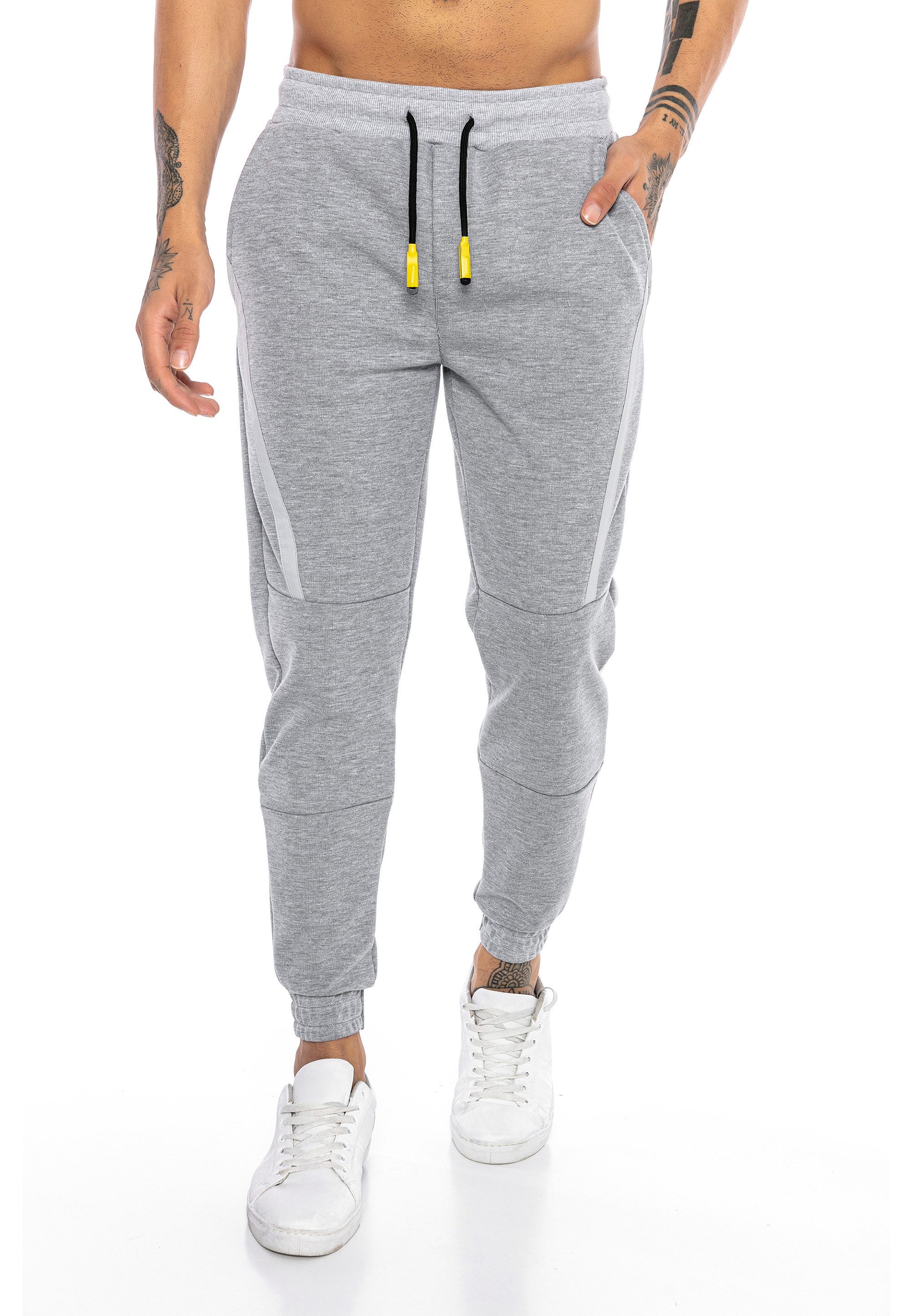 RedBridge Jogginghose mit sportlichen Details Bequeme Passform für Training günstig online kaufen