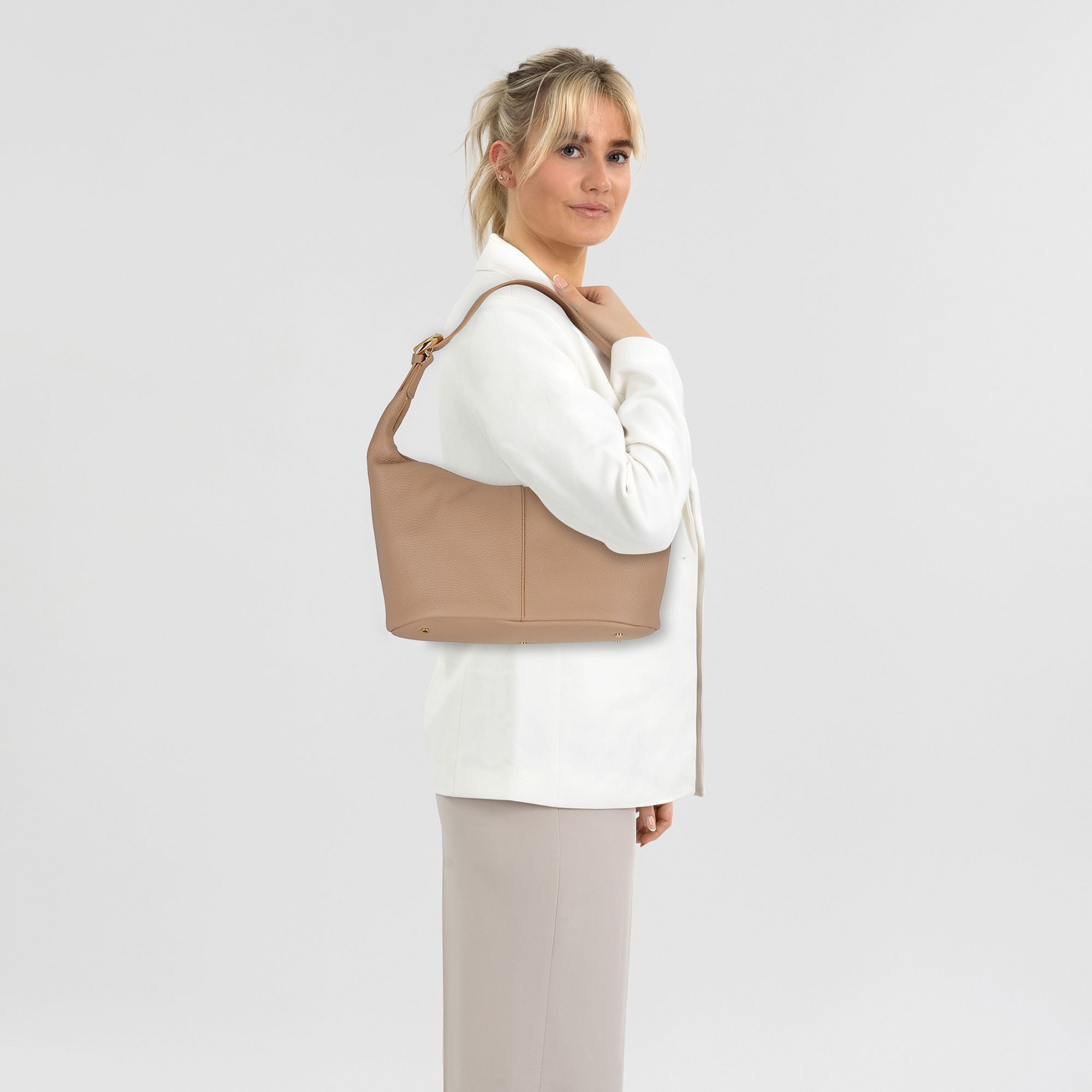 COCCINELLE Schultertasche Fernanda, Leder