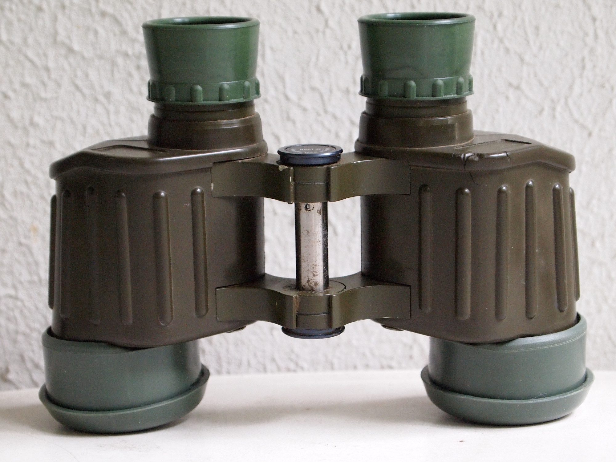 Hensoldt Wetzlar Bundeswehr Fernglas Fero D16 8x30 für Jäger oder Outdoor Fernglas