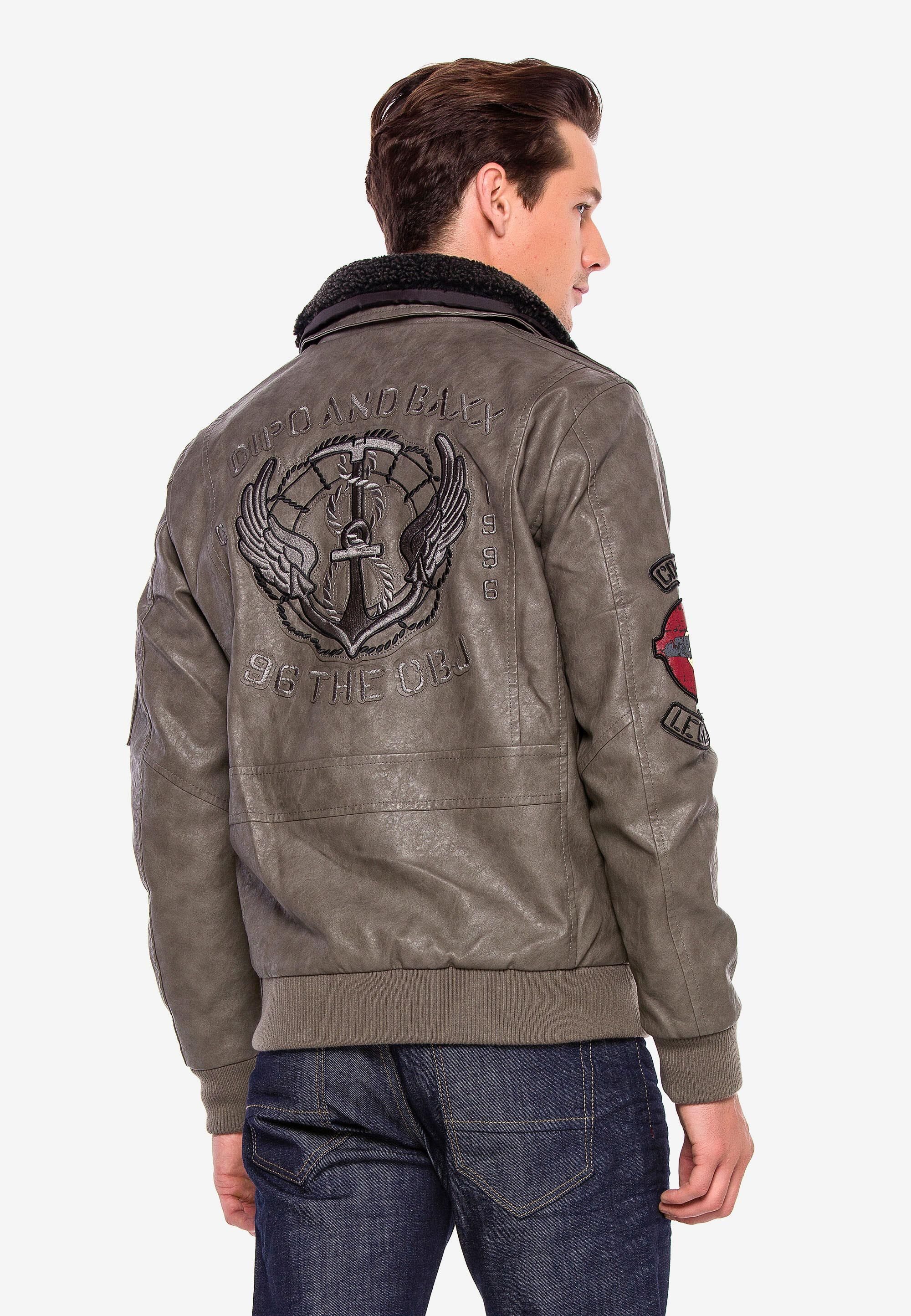 Cipo & Baxx Lederimitatjacke Jacke mit coolen Patches günstig online kaufen