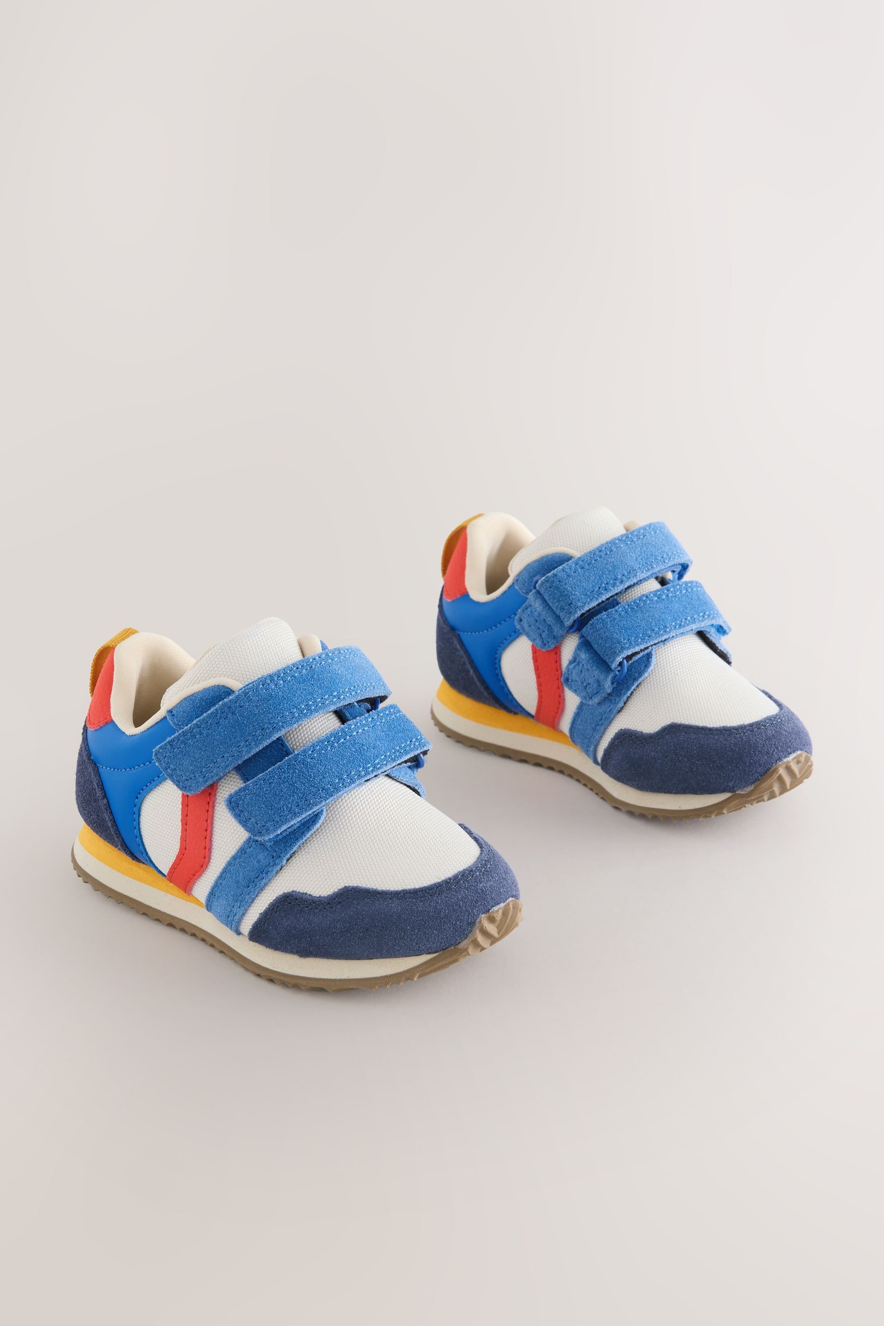 Next Turnschuhe mit zwei Klettverschlussriemen Sneaker (1-tlg)