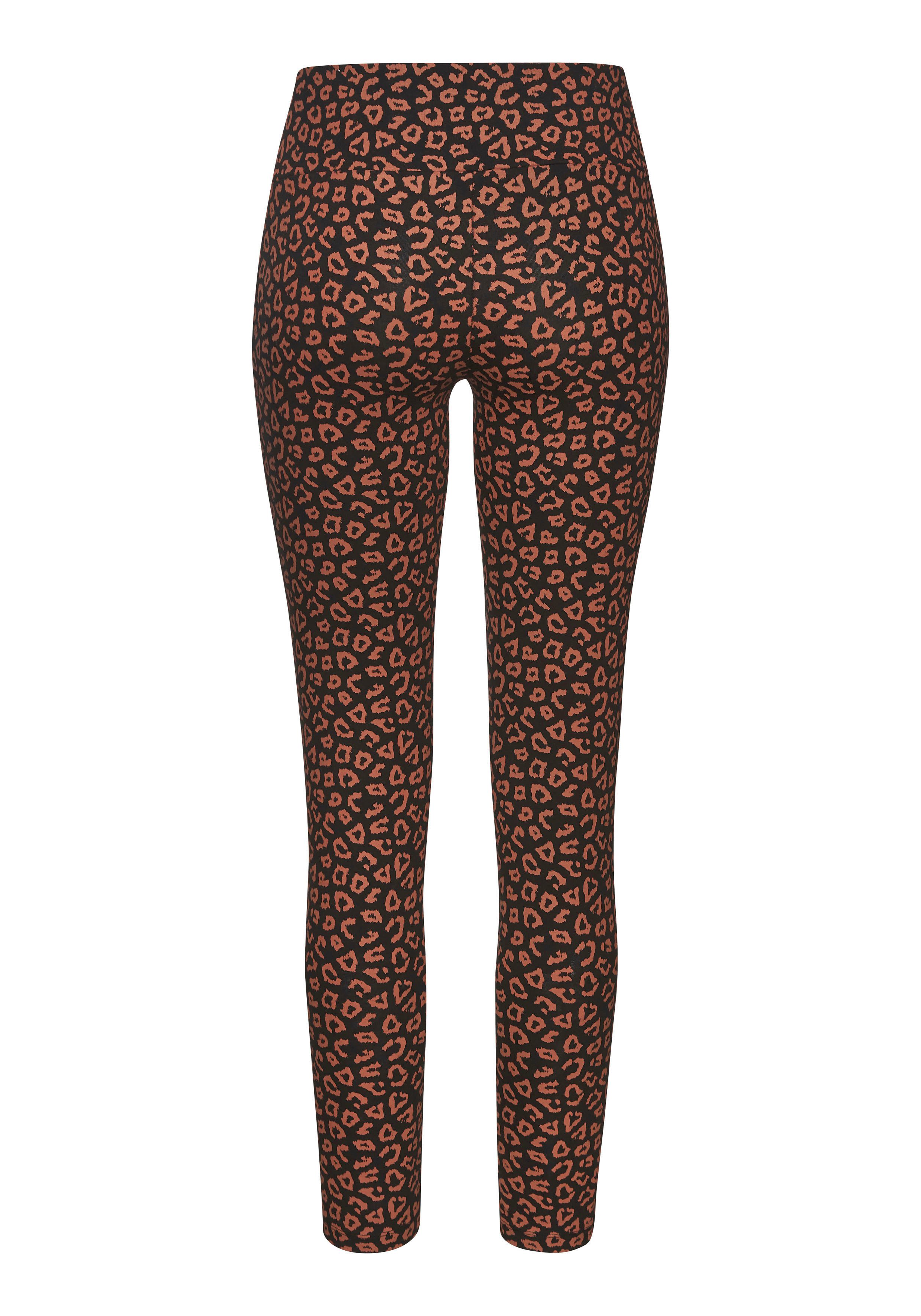 LASCANA Leggings Sweatleggings mit breitem Bündchen im Leo-Print, Loungewear – Bild 4 von 5