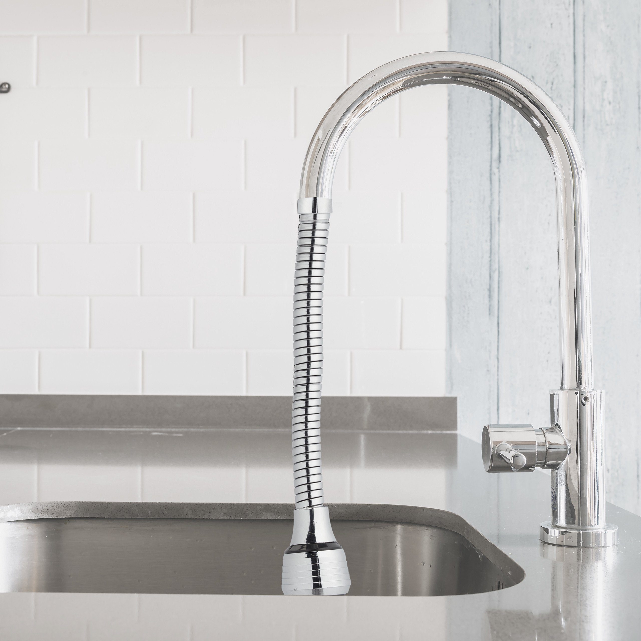 relaxdays Waschbeckenbrause Wasserhahn Verlängerung mit 4 günstig online kaufen