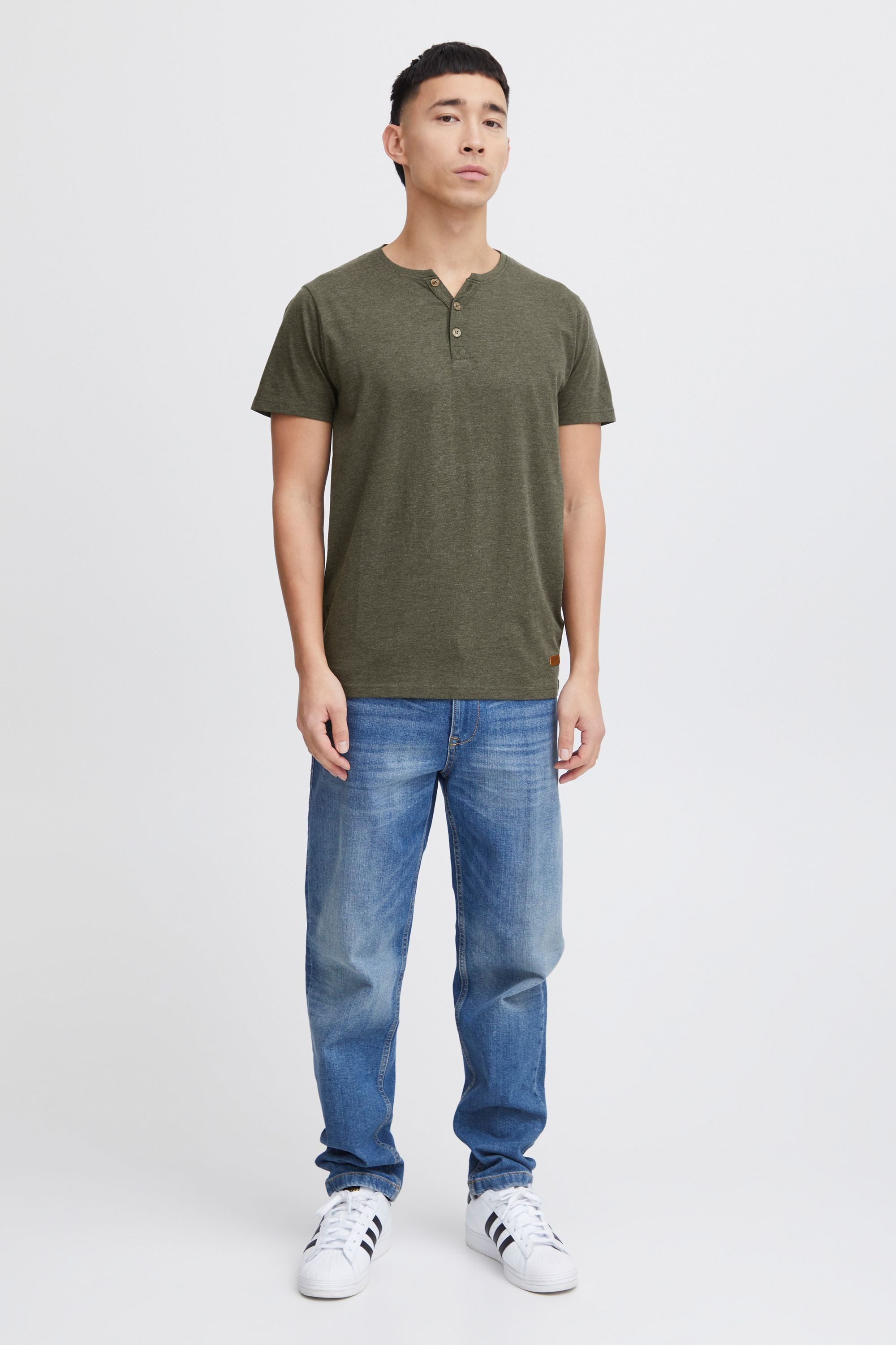 !Solid Rundhalsshirt SDVolker Kurzarmshirt mit Knopfleiste günstig online kaufen