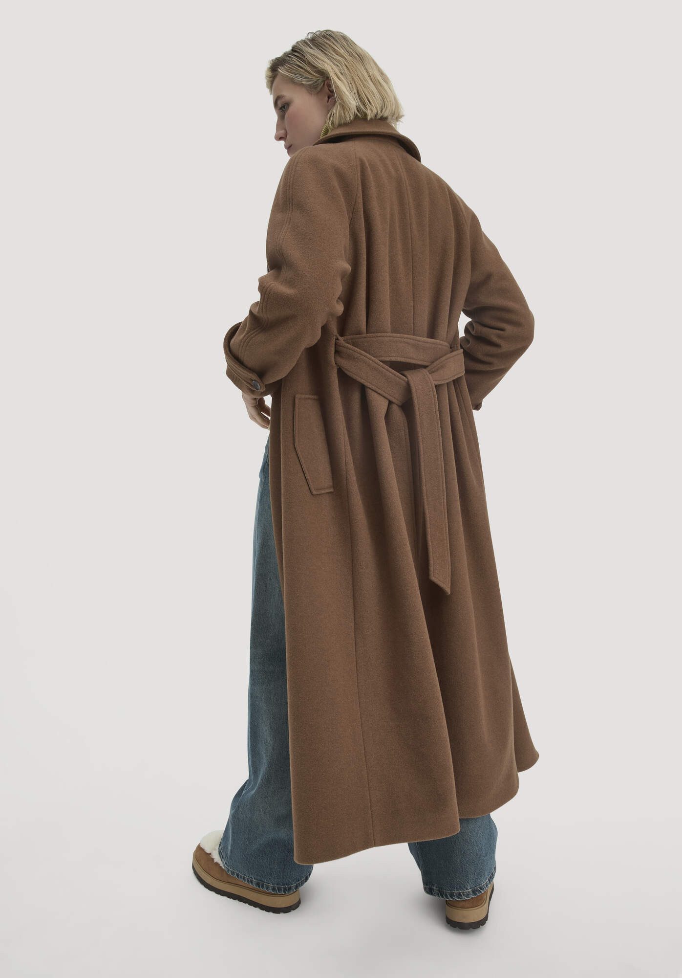 Hessnatur Wintermantel Relaxed aus reiner Bio-Merinowolle (1-tlg)