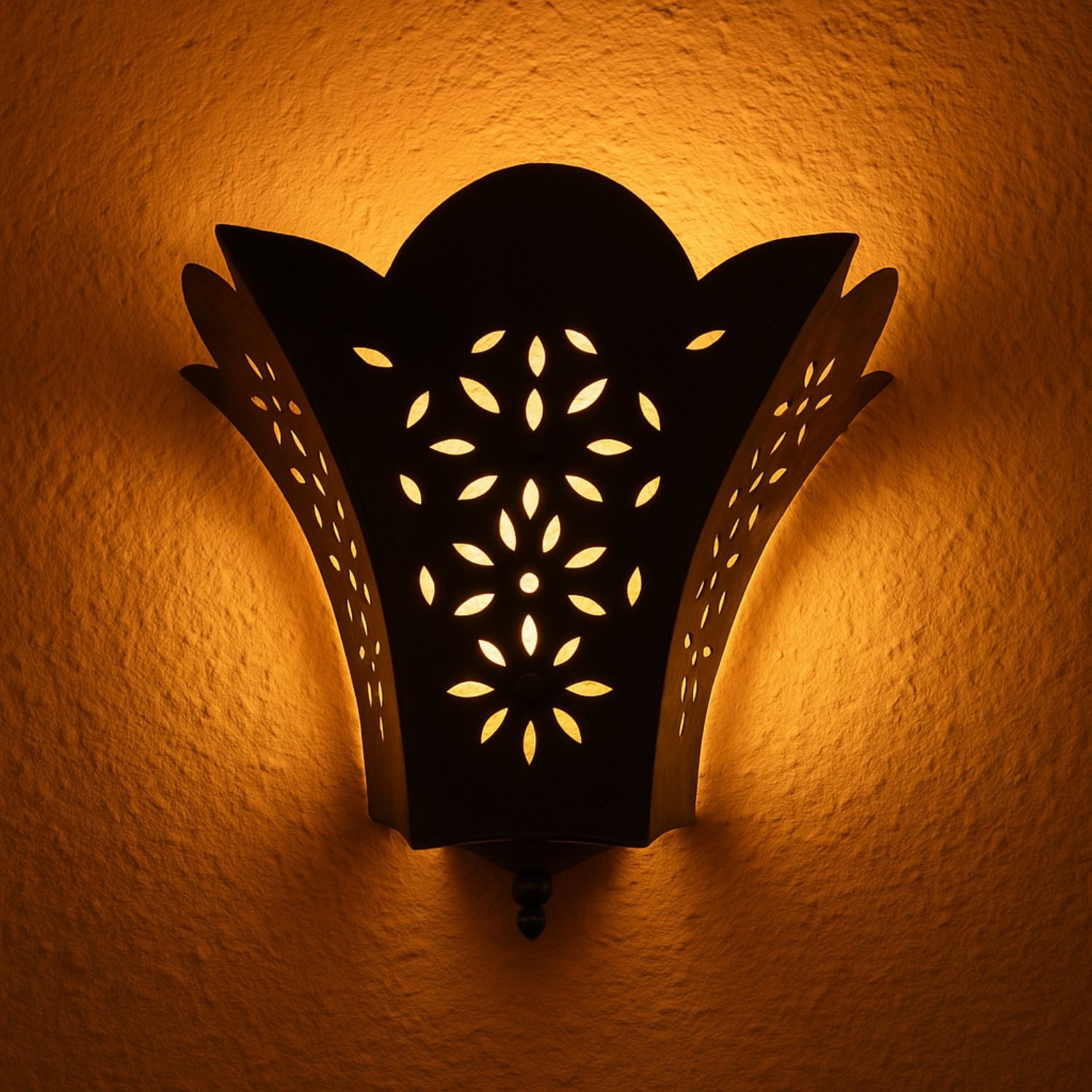 Marrakesch Orient & Mediterran Interior Wandleuchte Marokkanische Wandlampe Abelia handgemacht aus Metall in Schwarz 38 cm, ohne Leuchtmittel, Handarbeit