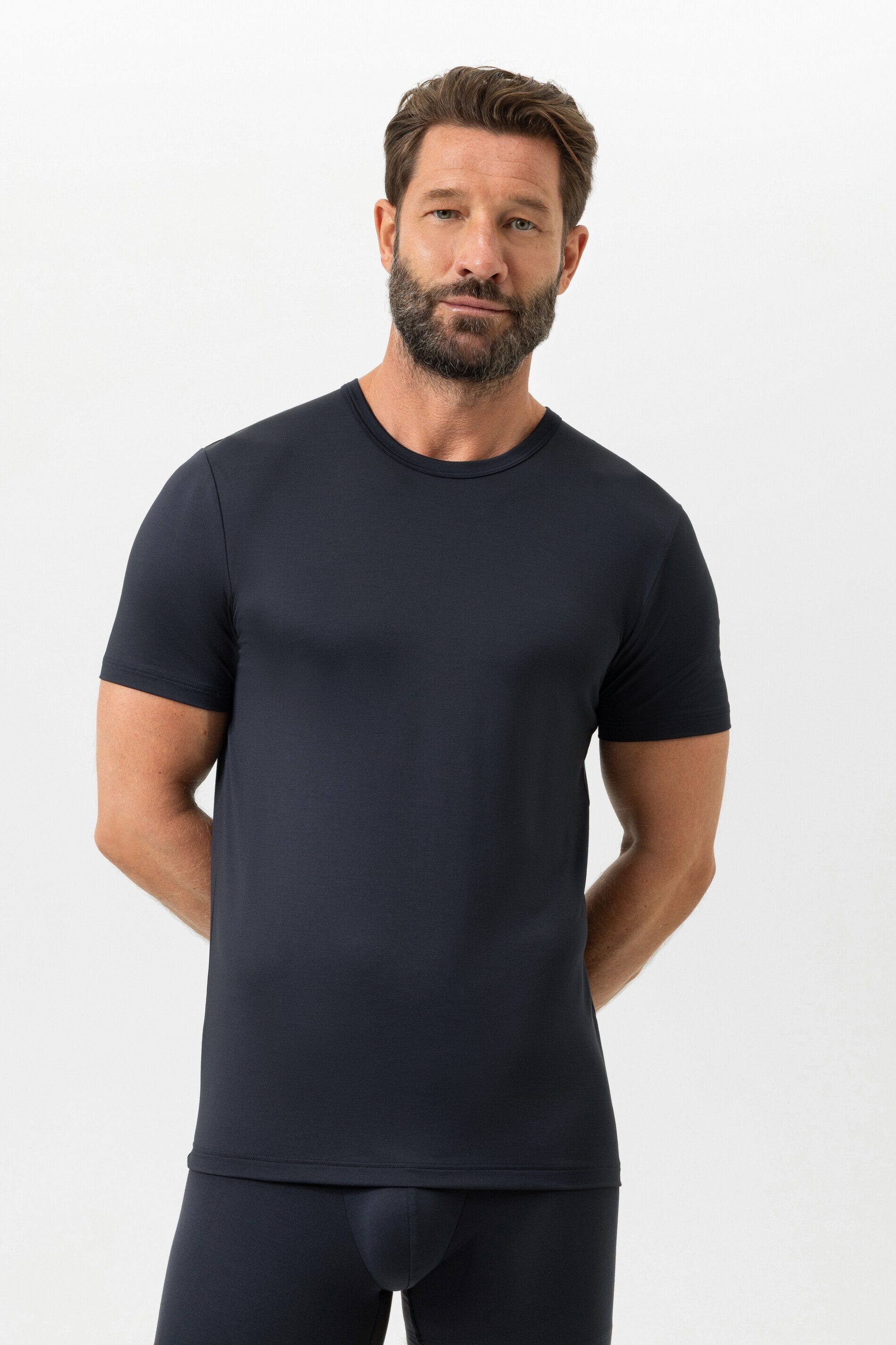 Mey Unterziehshirt Mey T-Shirt Serie Iconic Modal Uni (1-St) Zeitloses Premium-Shirt mit Modal und Coolmax®-Technologie