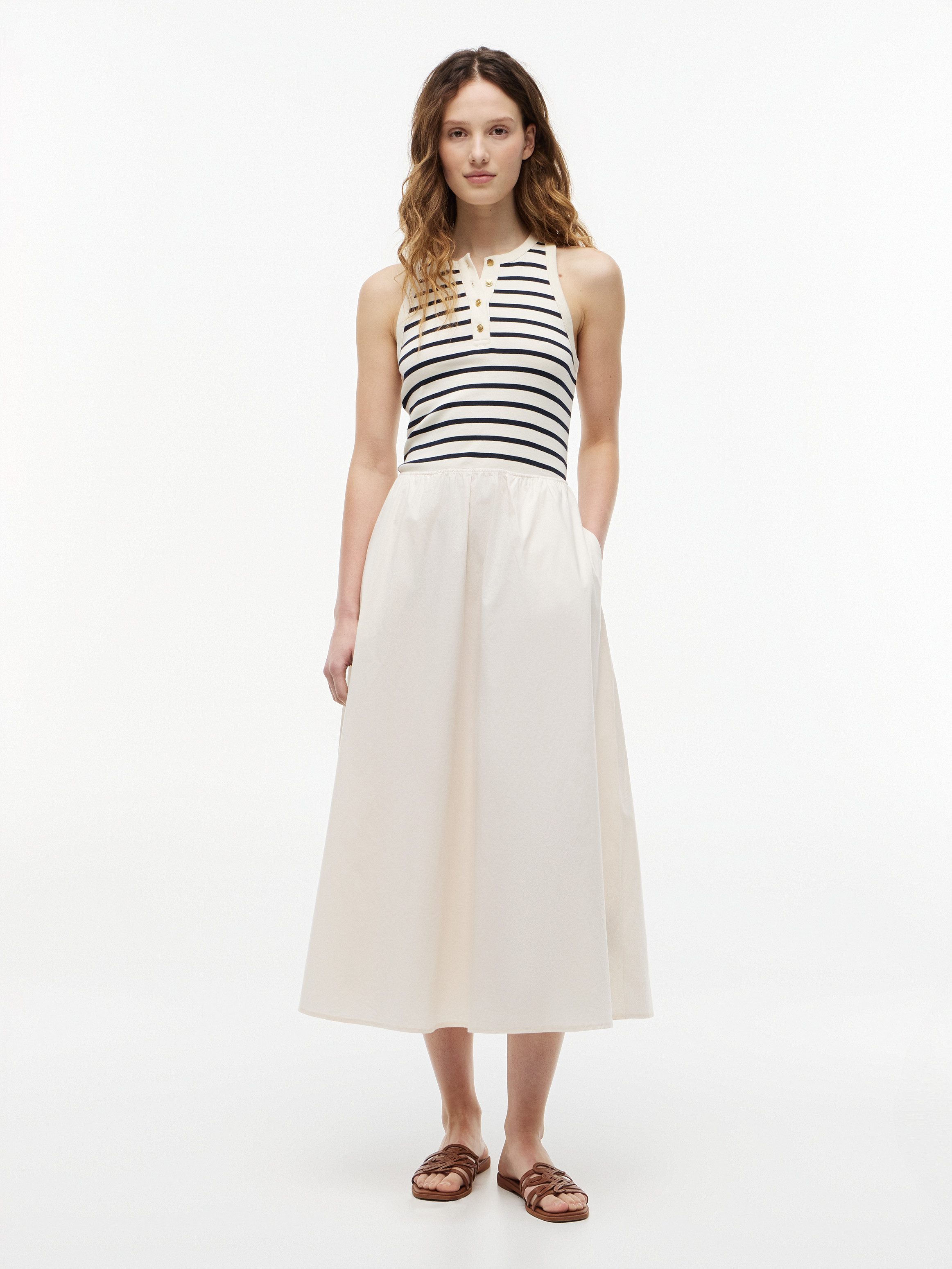 Tommy Hilfiger A-Linien-Kleid GOLD BUTTON POPLIN MIX DRESS Baumwollmischung, mit goldfarbenen Knöpfen