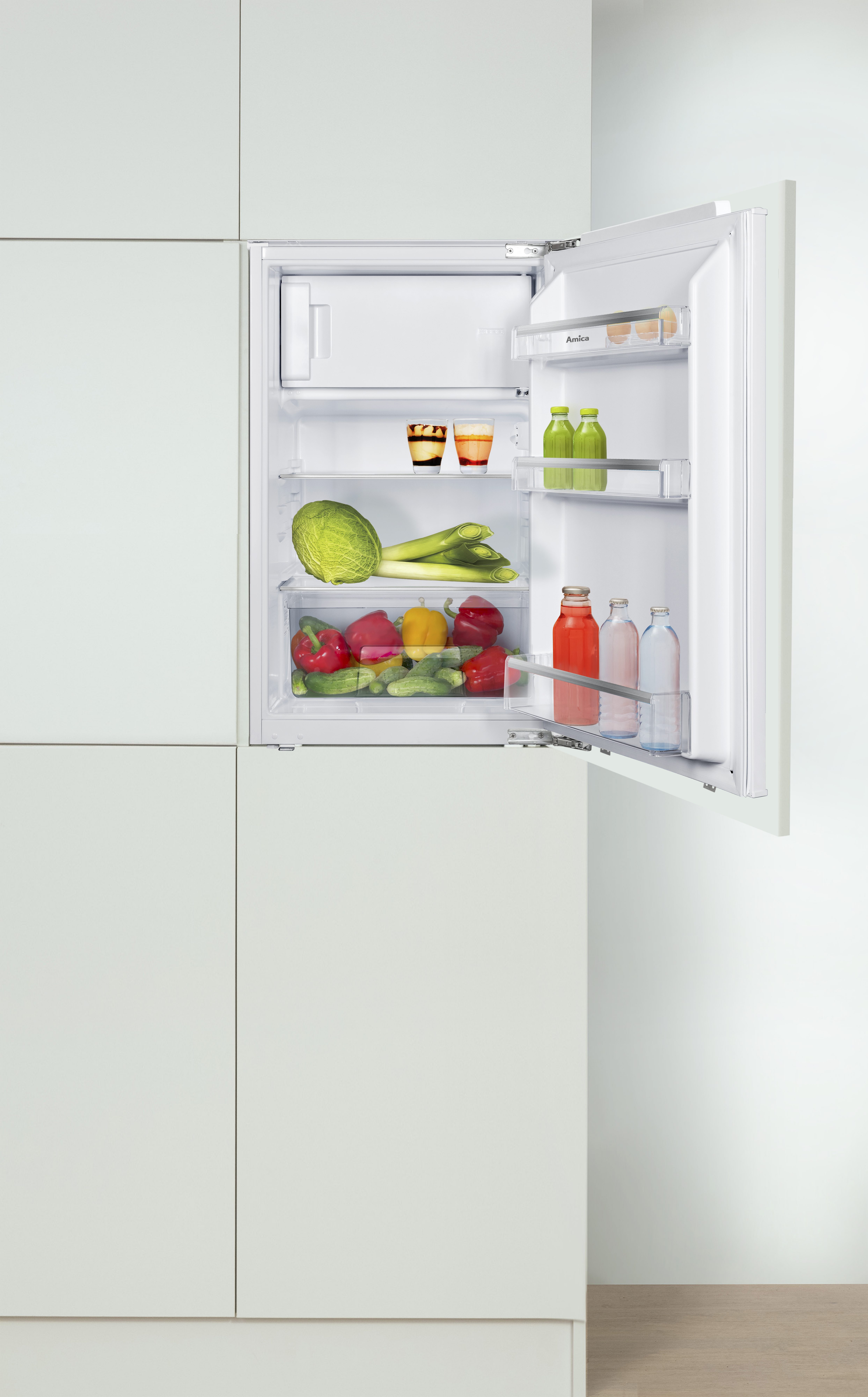 Amica Einbaukühlgefrierkombination EKS 16181/1, 87,1 cm hoch, 54 cm breit, Leise Coolness trifft edlen Style – täglich für dich da
