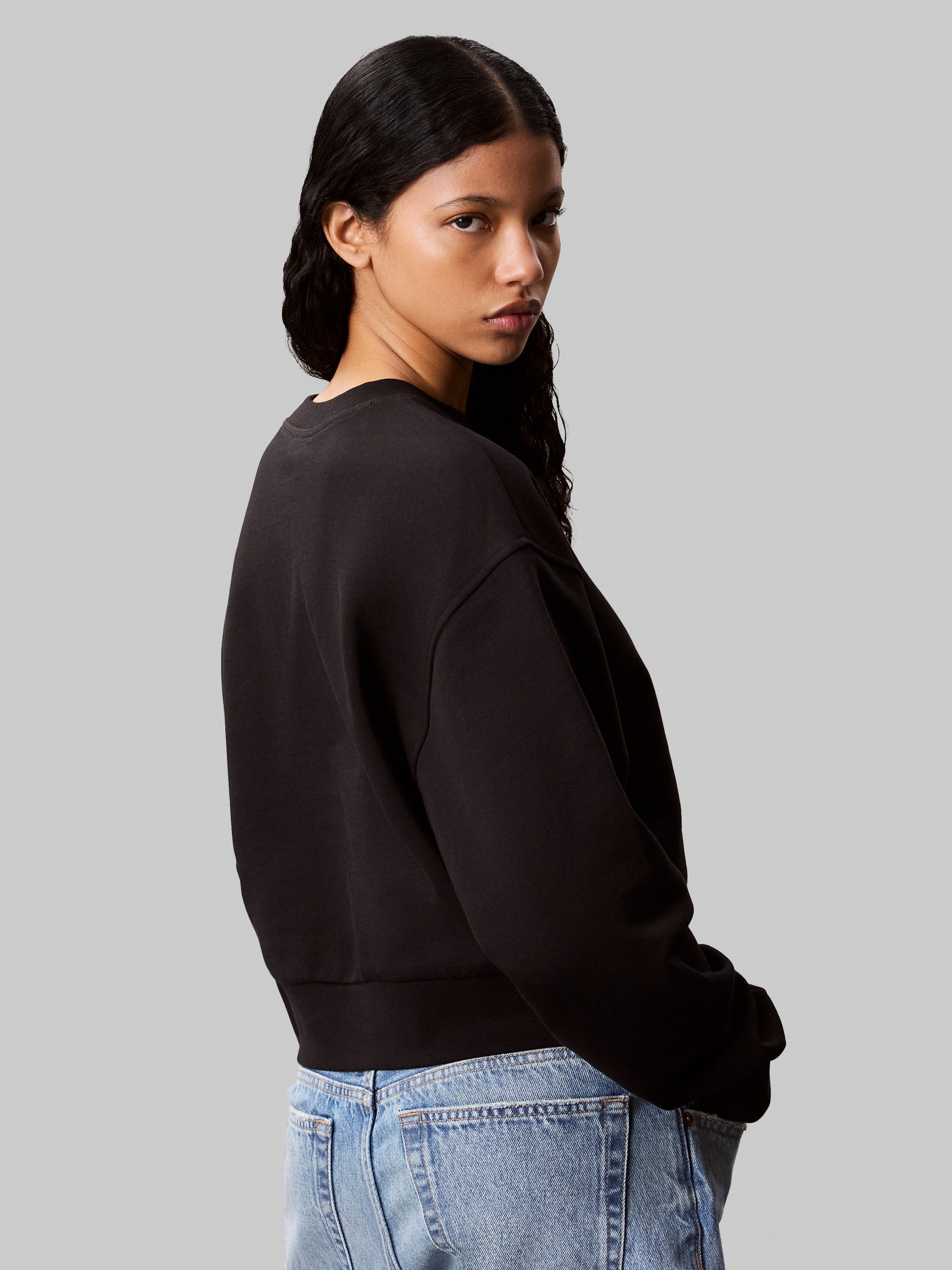 Calvin Klein Jeans Sweatshirt FRENCH TERRY WOVEN LABEL CREW Regular fit mit Rundhalsausschnitt