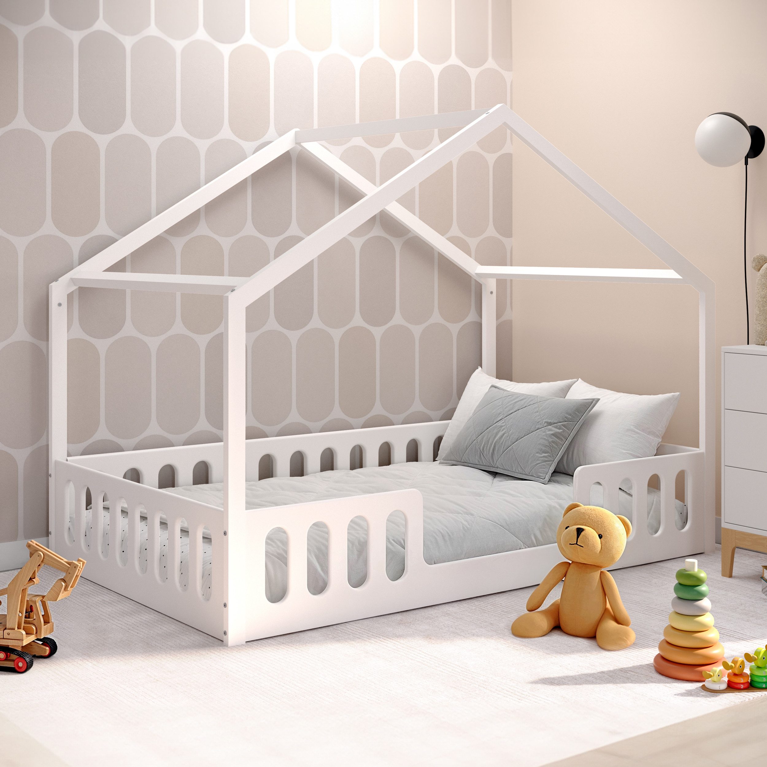 CADANI Kinderbett Janne weiß (inklusive einer Umbauseite), Bodenbett, einfache Montage, Hausbett, integrierter Lattenrost, Montessori