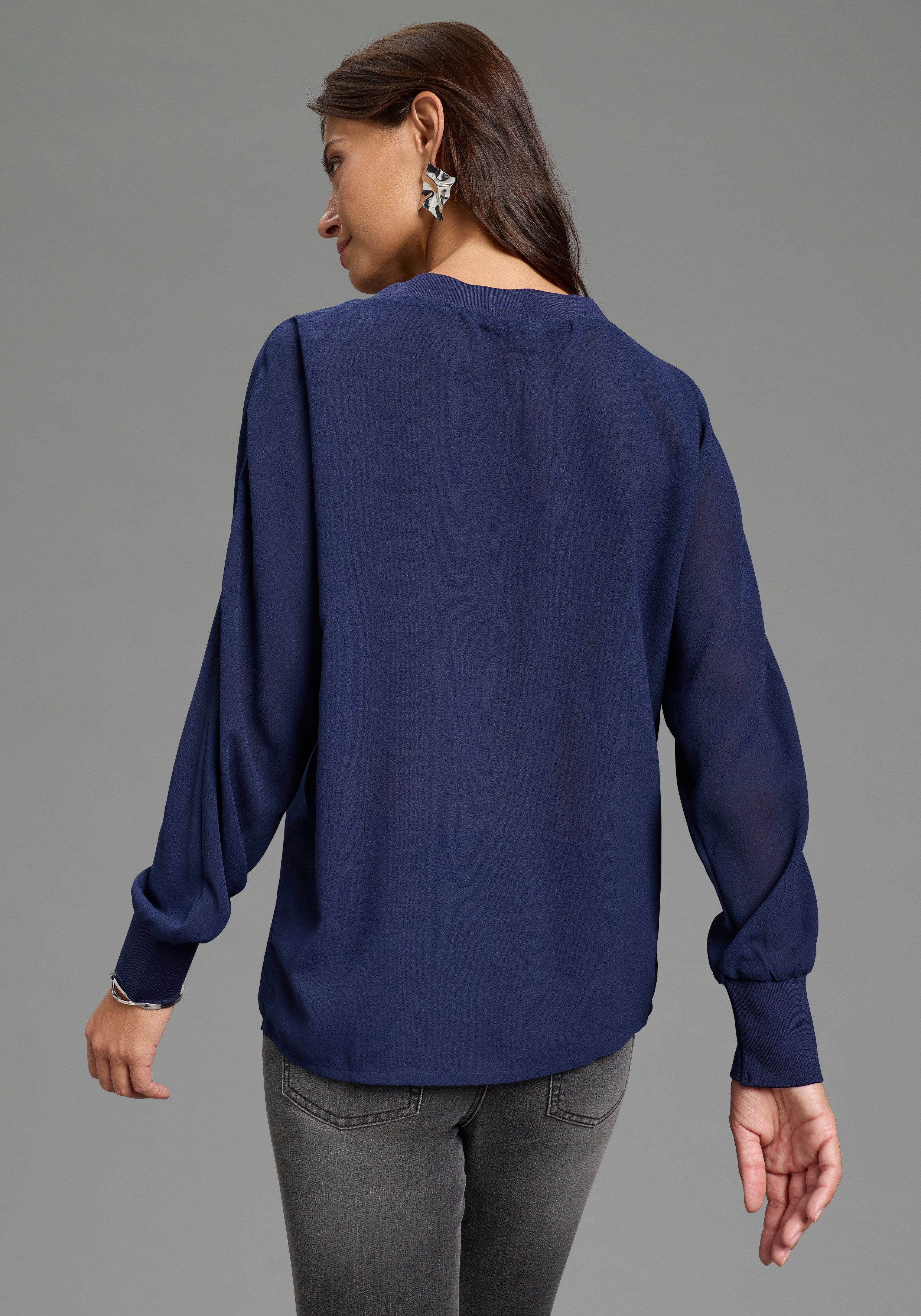 Laura Scott Schlupfbluse Langarmbluse mit hüftbedeckender Länge, V-Ausschni günstig online kaufen