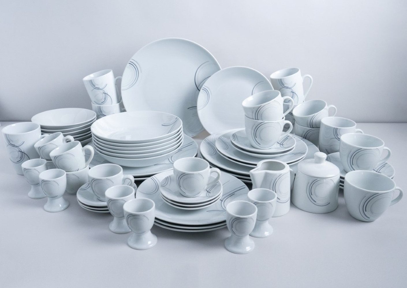 van Well Geschirr-Set (62-tlg) in weiss und blau, Porzellan - 26,8cm (D) (62-tlg), 6 Personen